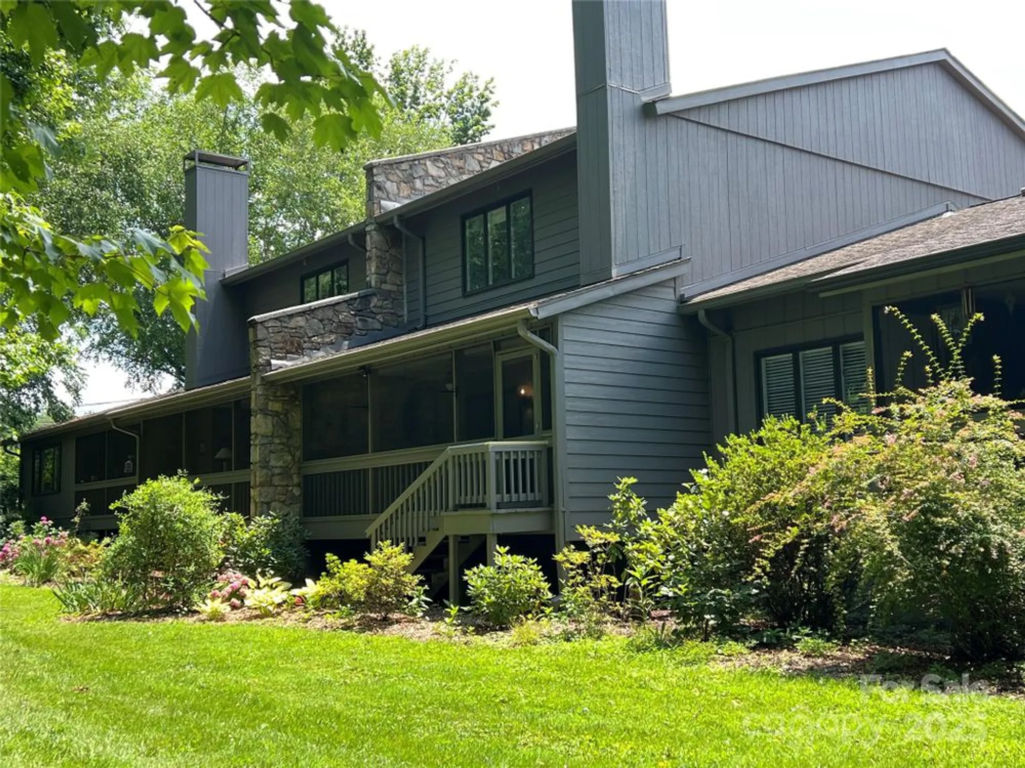 Property Slideshow image 27 of 35 | 609 crowfields ln, Asheville, NC, 28803