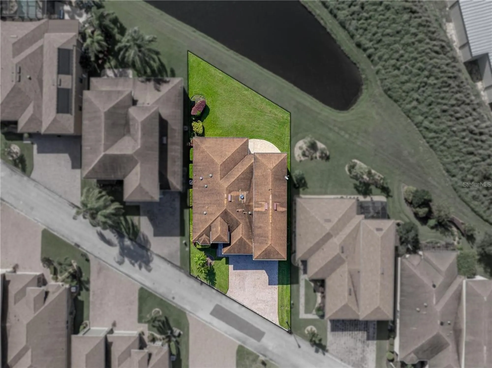 Property Slideshow image 54 of 85 | 3834 litchfield loop, Lake Wales, FL, 33859