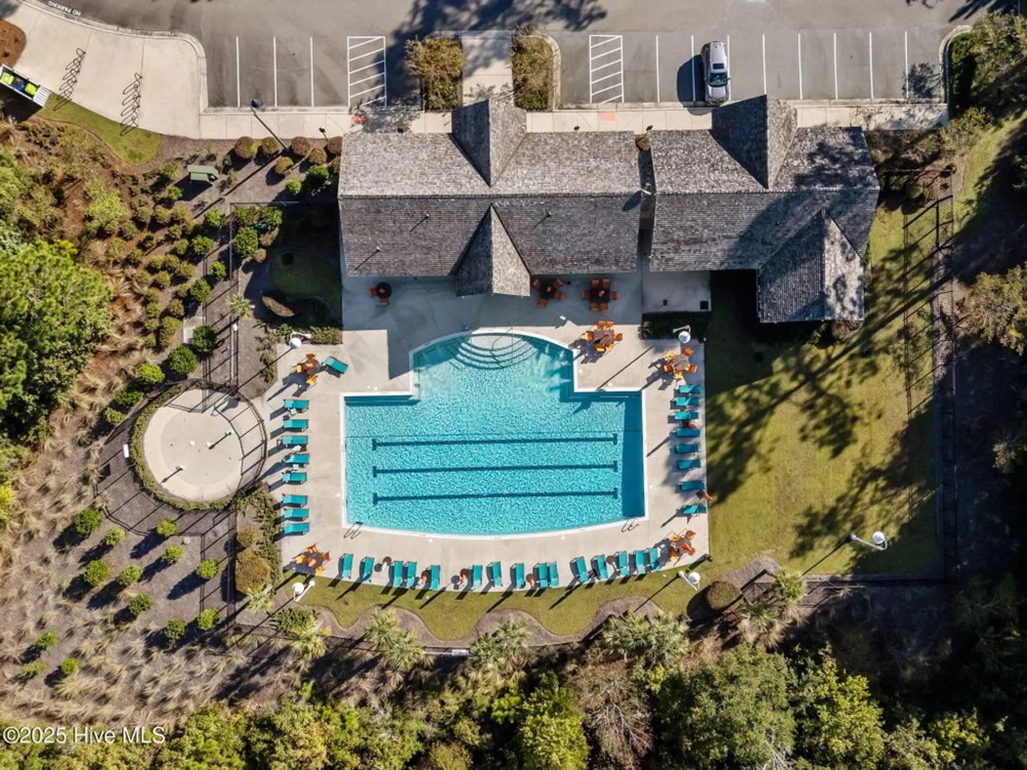 Property Slideshow image 56 of 88 | 6097 shore park dr, Leland, NC, 28451