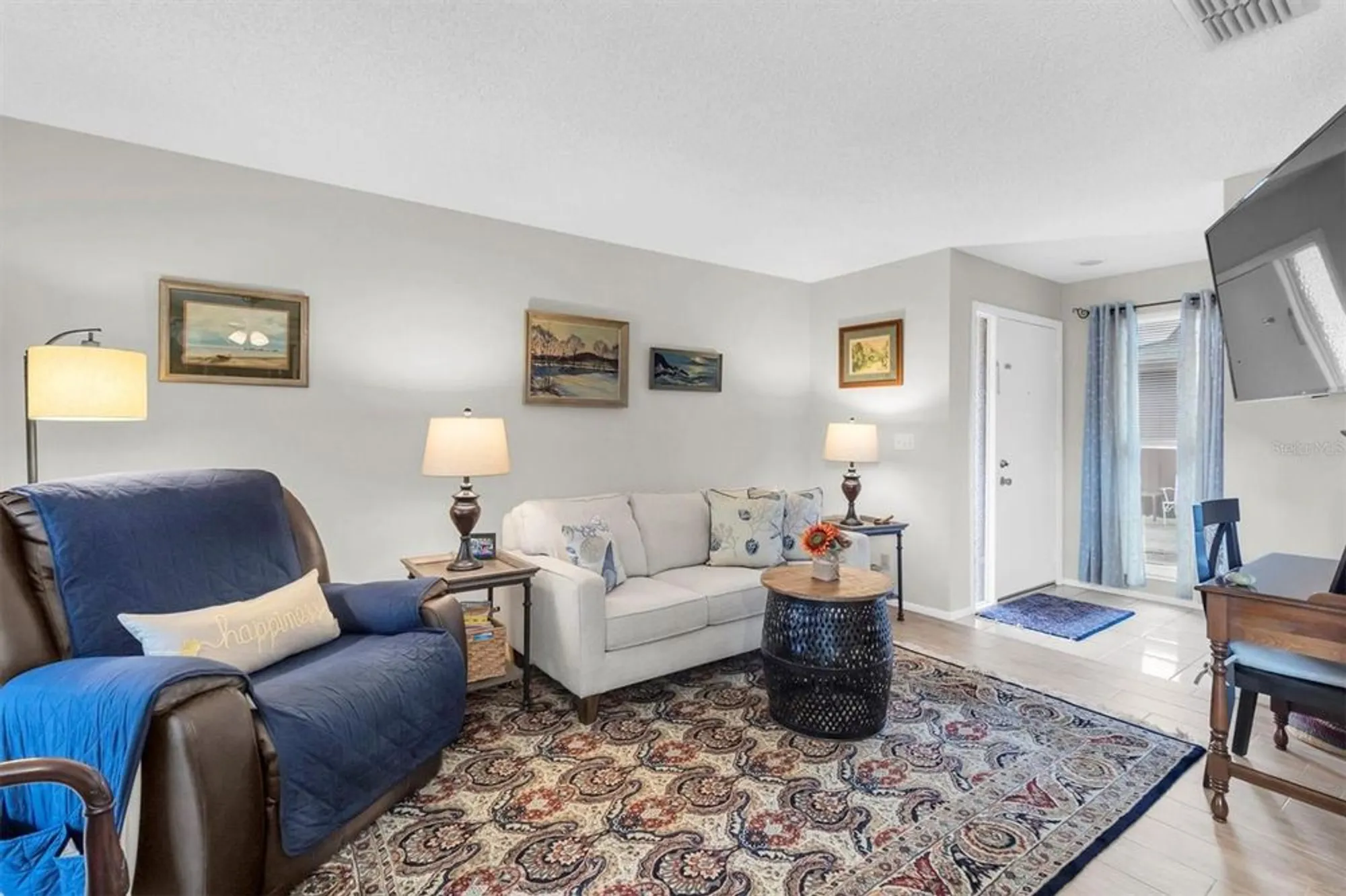 Property Slideshow image 4 of 31 | 2846 highlands blvd d, Palm Harbor, FL, 34684