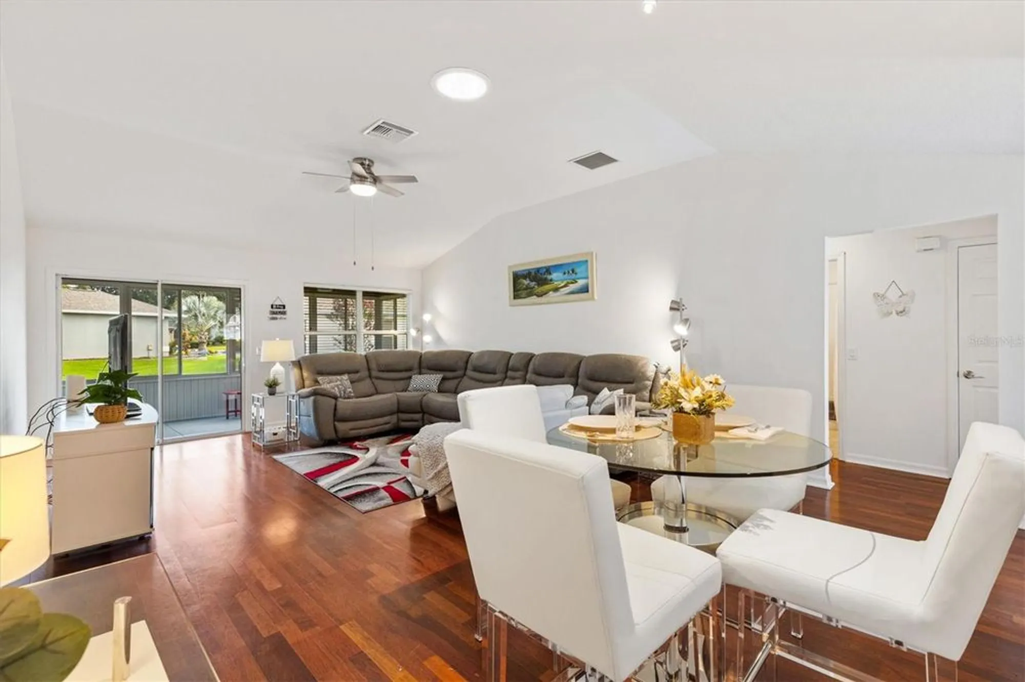 Property Slideshow image 11 of 34 | 17107 se 93rd exeter ct, The Villages, FL, 32162