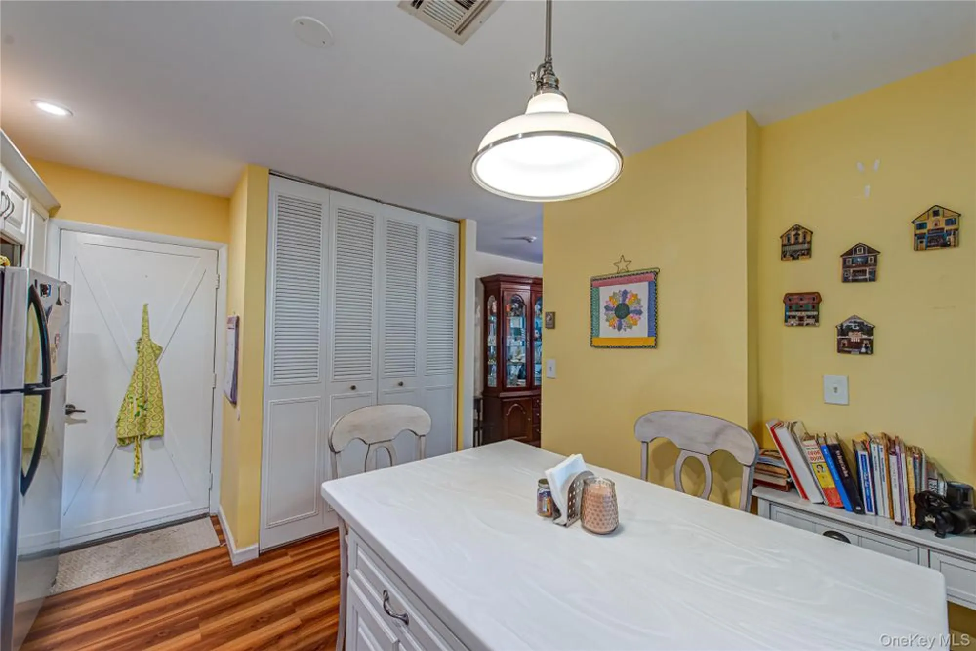 Property Slideshow image 12 of 20 | 350b woodbridge dr 350b, Brookhaven, NY, 11961