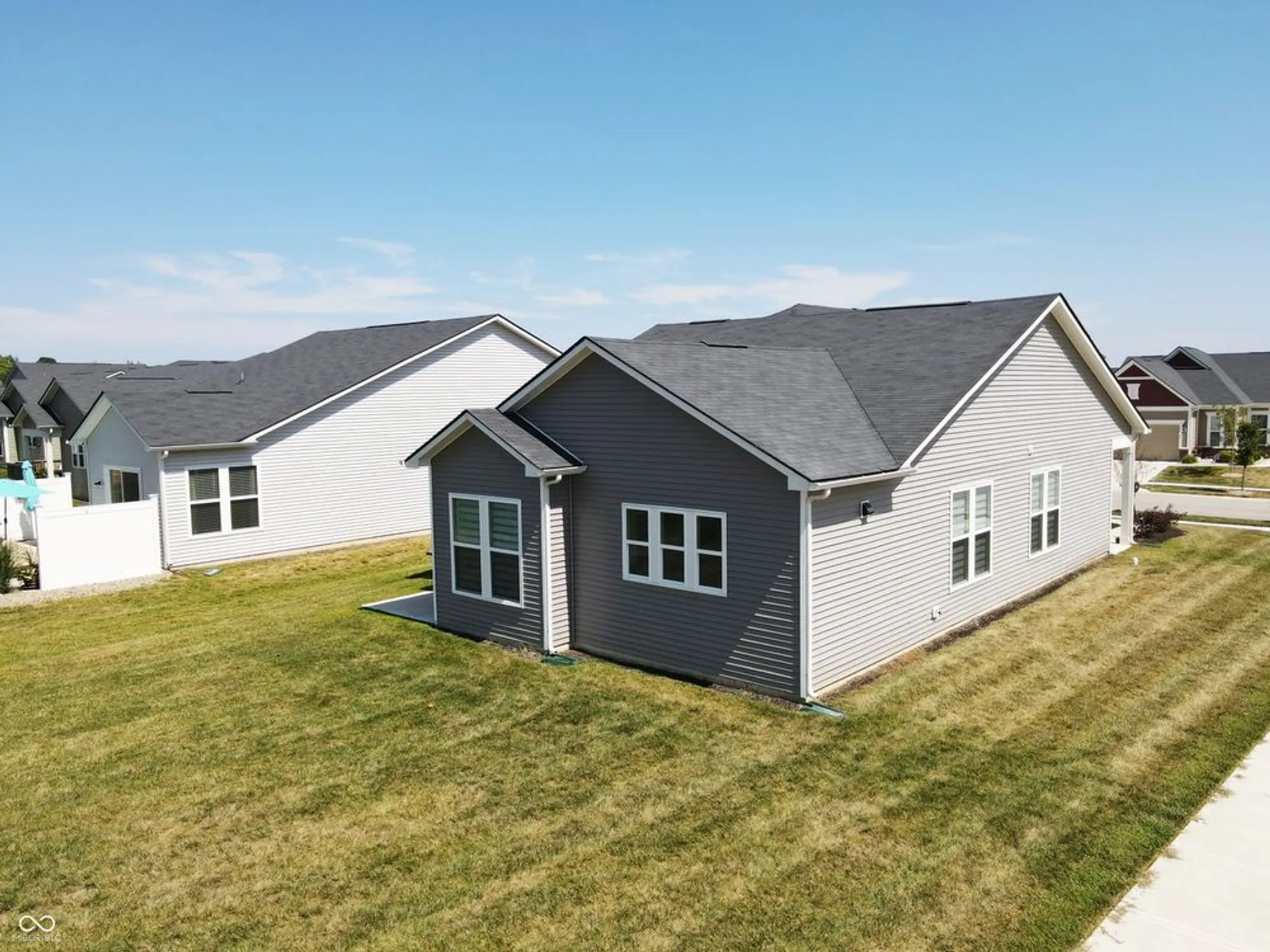 Property Slideshow image 5 of 44 | 4864 lilac dr, Plainfield, IN, 46168