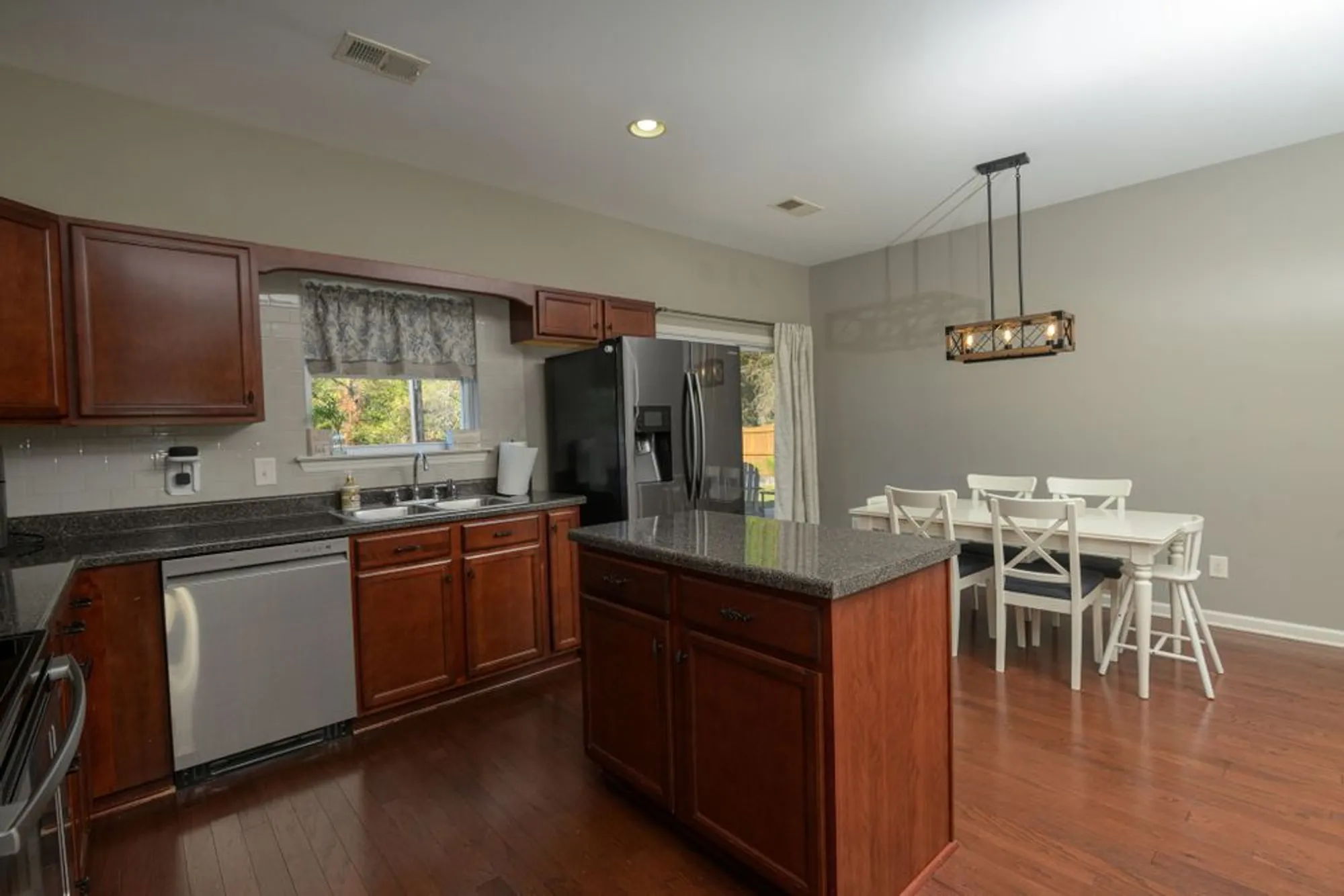 Property Slideshow image 22 of 94 | 259 meandering dr, Lebanon, TN, 37090