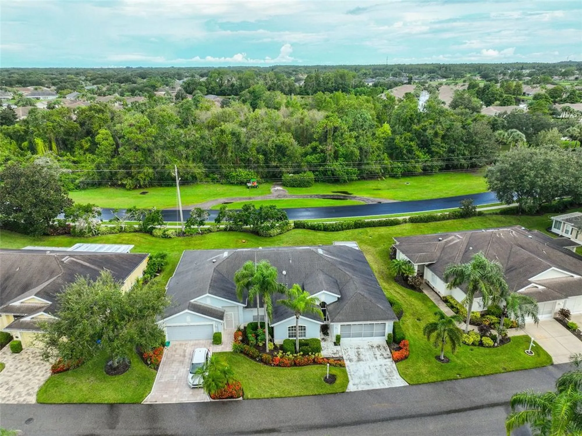 Property Slideshow image 38 of 59 | 920 villeroy greens dr, Sun City Center, FL, 33573