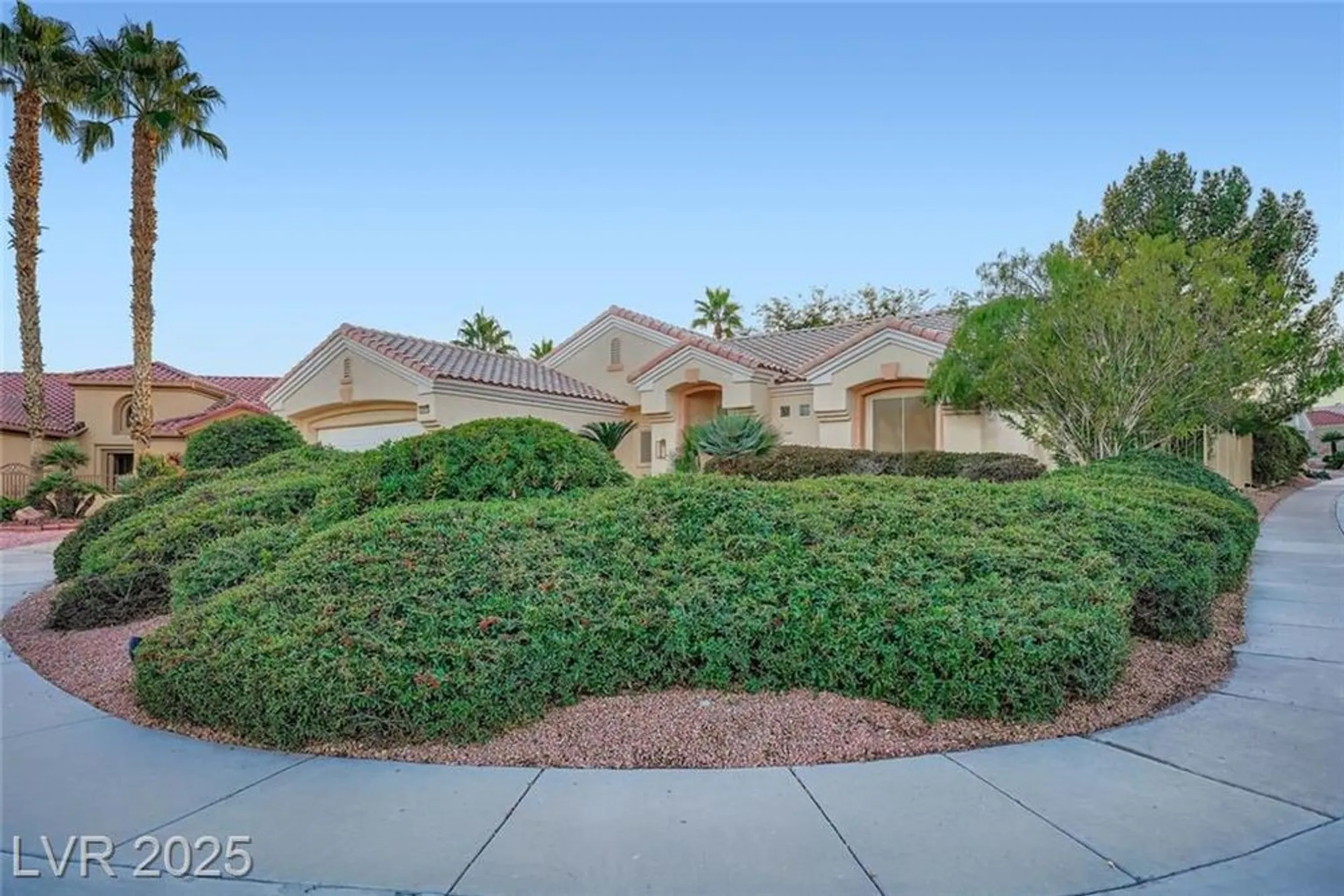 Property Slideshow image 3 of 23 | 2409 sierra sage st, Las Vegas, NV, 89134