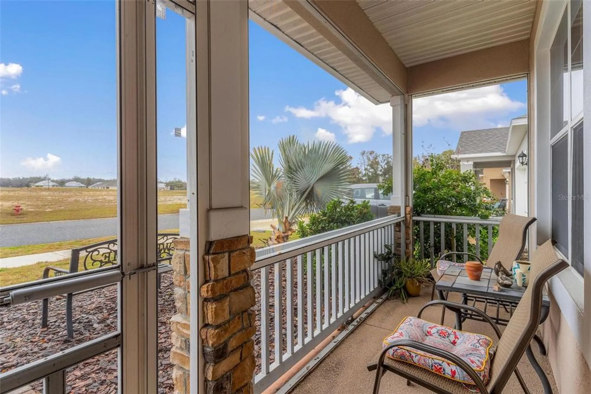 Property Slideshow image 5 of 44 | 6342 sanders grove cir, Okahumpka, FL, 34762
