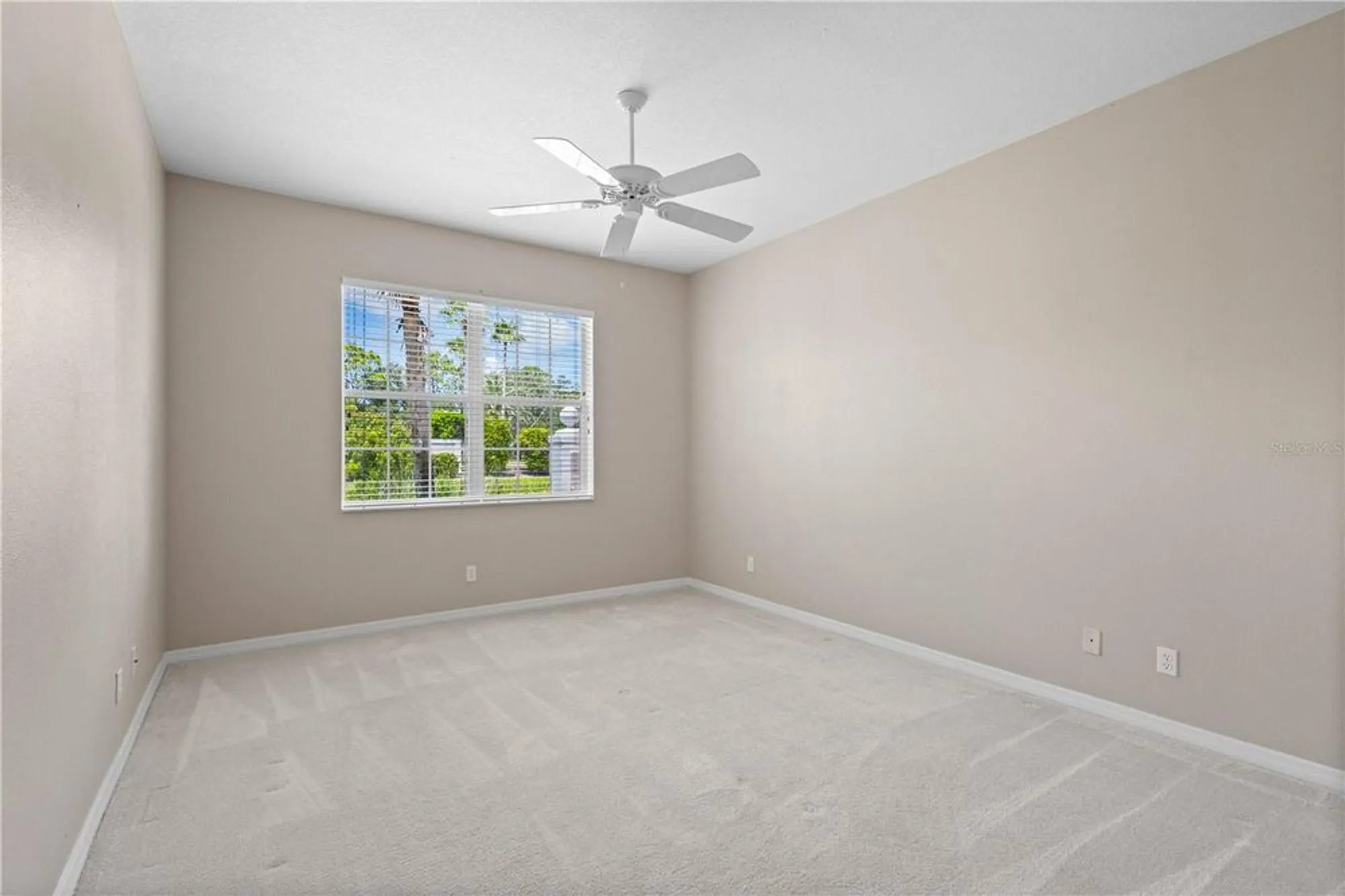 Property Slideshow image 15 of 46 | 1625 monarch dr # 1625, Venice, FL, 34293