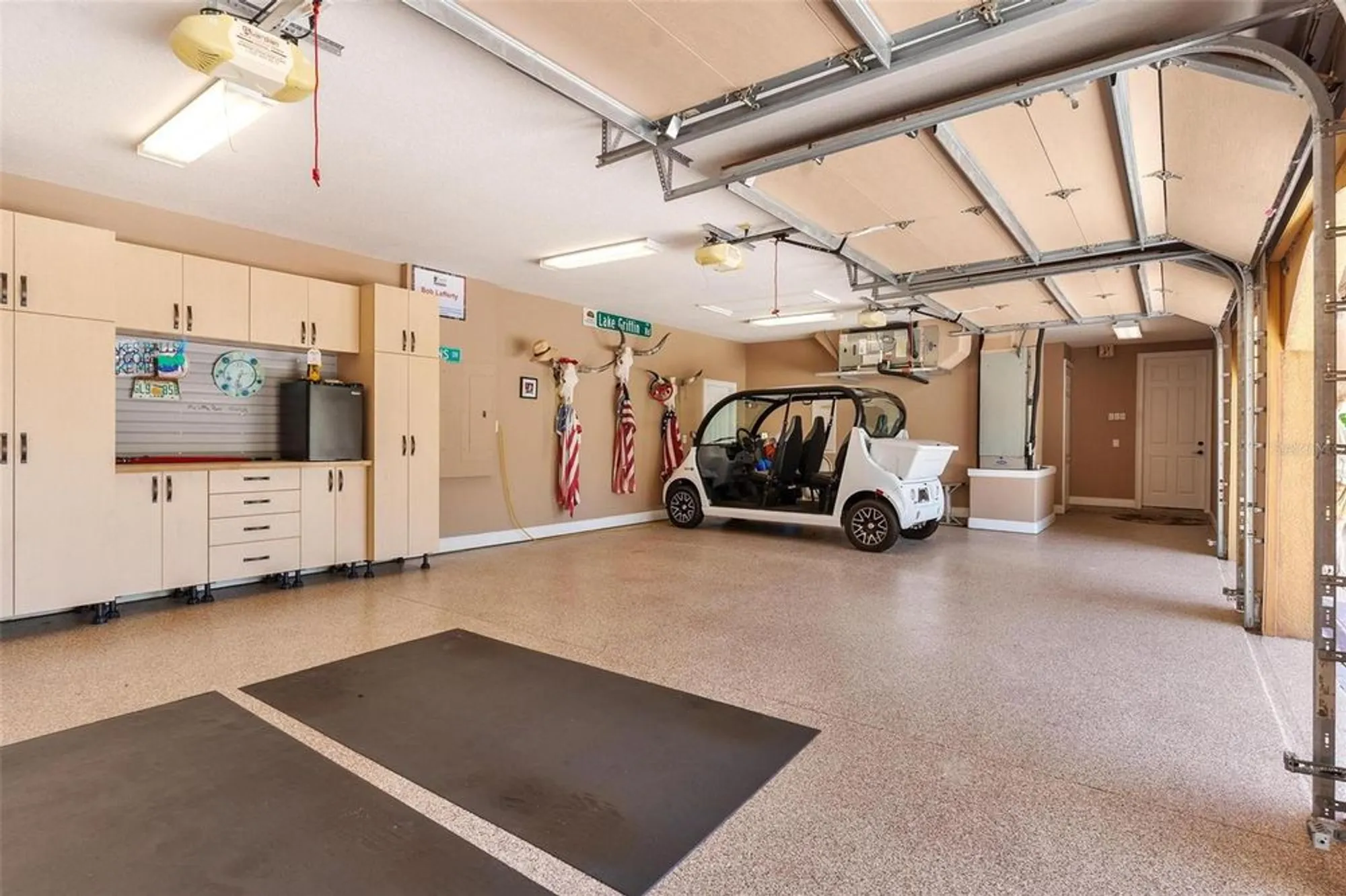 Property Slideshow image 79 of 82 | 5235 greens dr, Lady Lake, FL, 32159