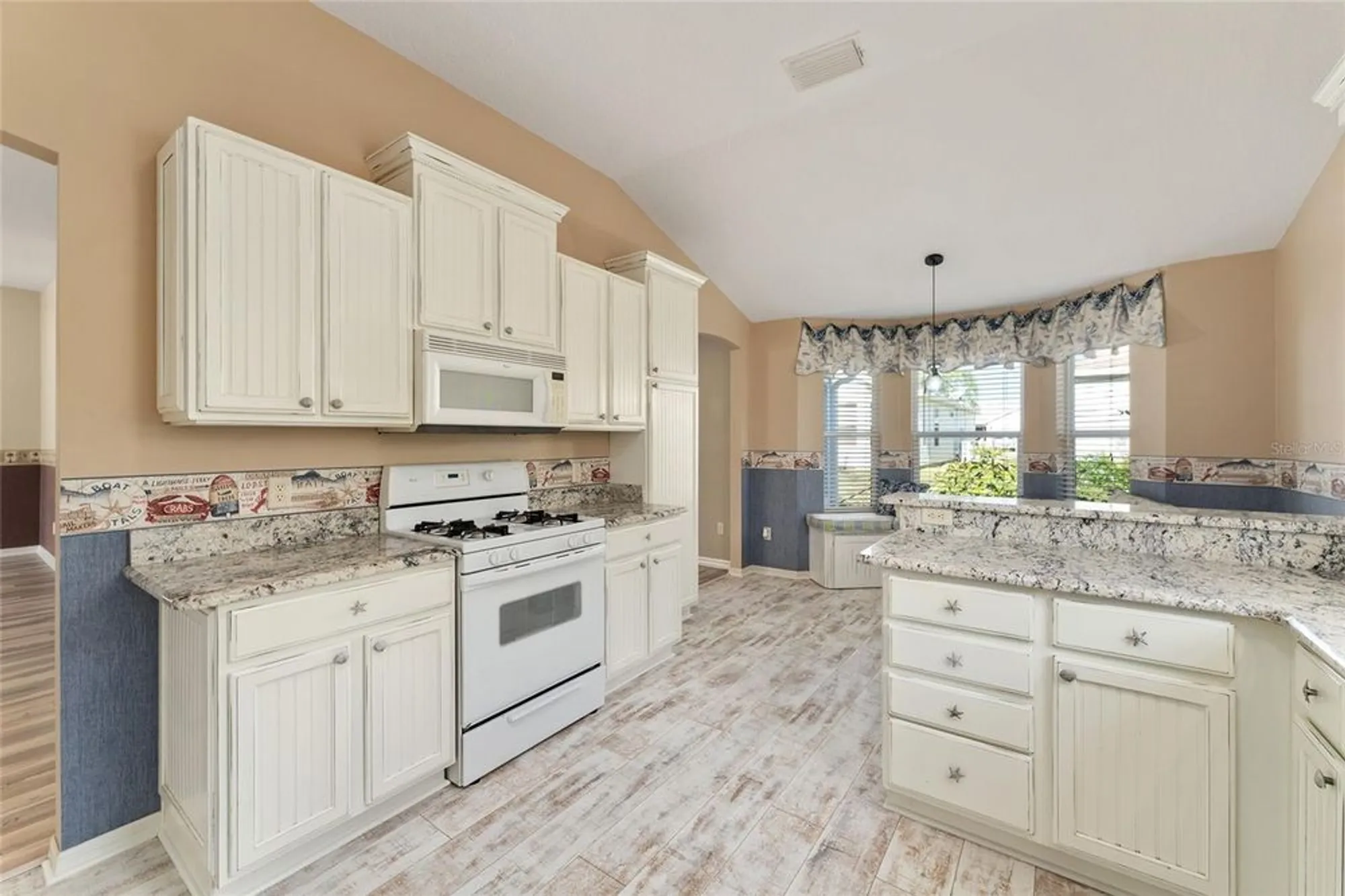 Property Slideshow image 24 of 71 | 3017 hillside ln, The Villages, FL, 32162
