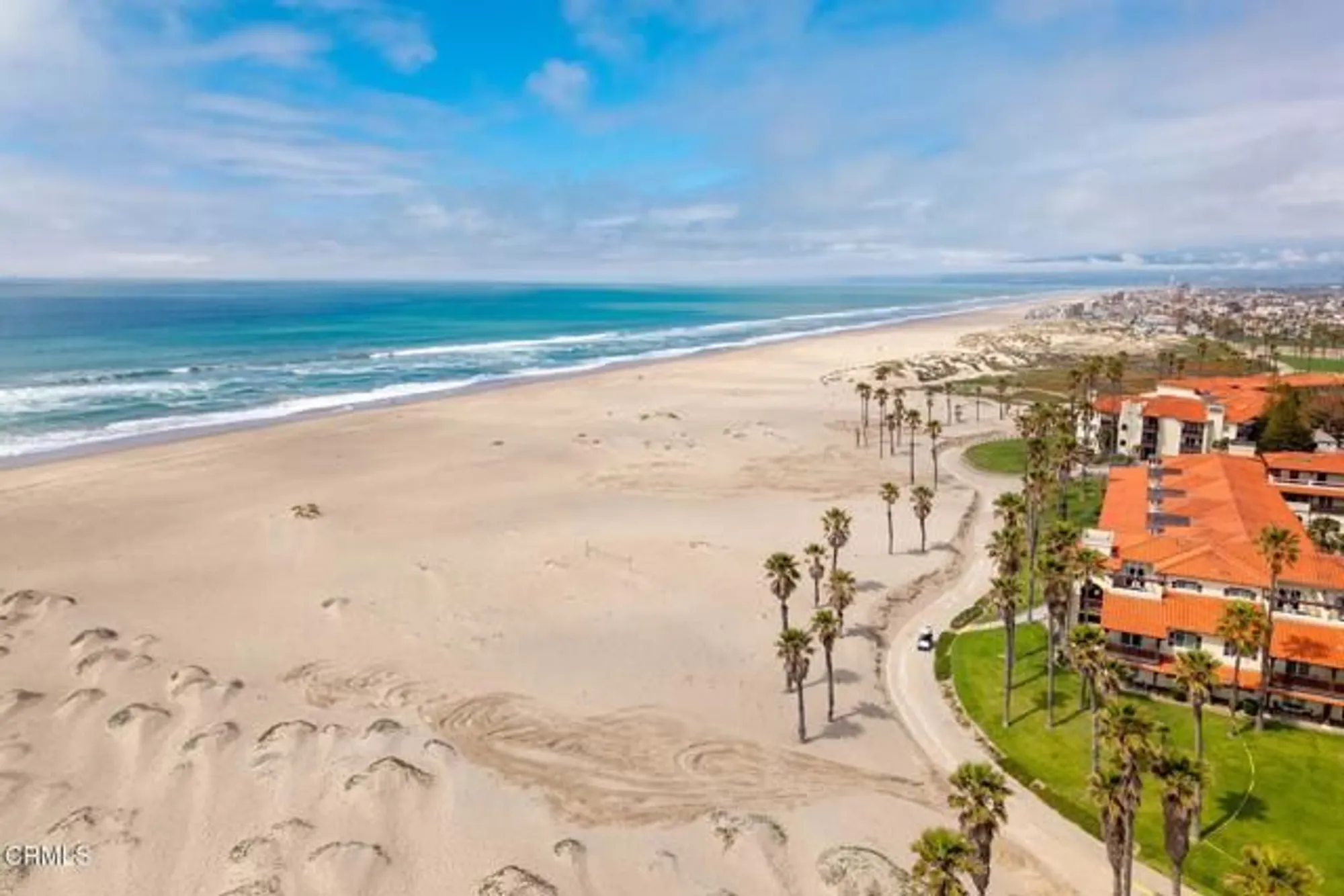 Property Slideshow image 49 of 53 | 2151 martinique ln, Oxnard, CA, 93035