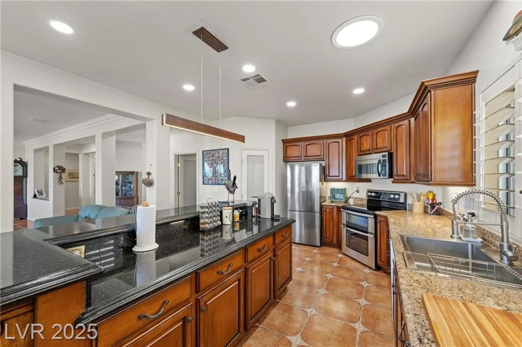 Property Slideshow image 25 of 99 | 4618 atlantico st, Las Vegas, NV, 89135