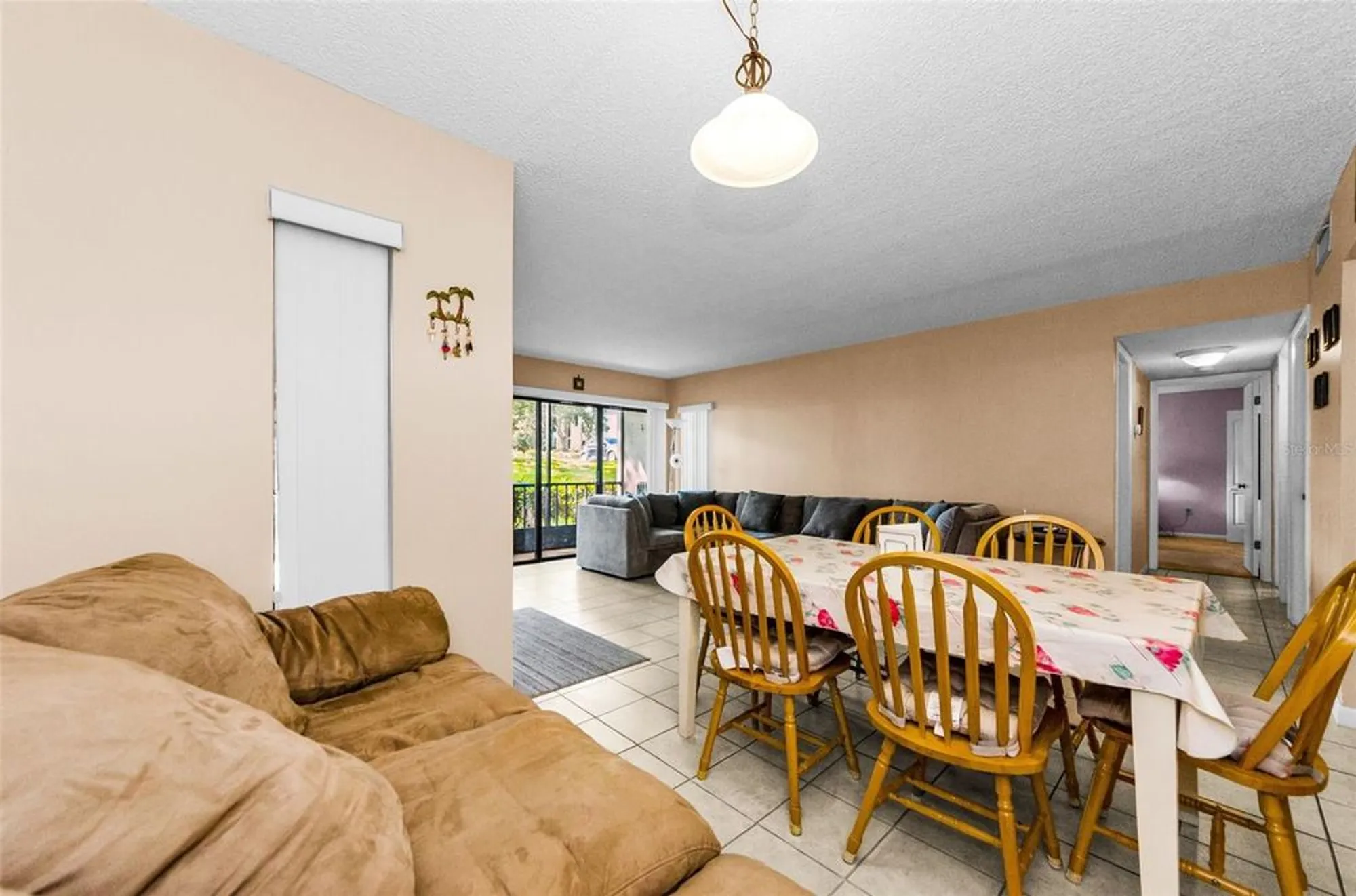 Property Slideshow image 6 of 31 | 2575 pine ridge way e1, Palm Harbor, FL, 34684