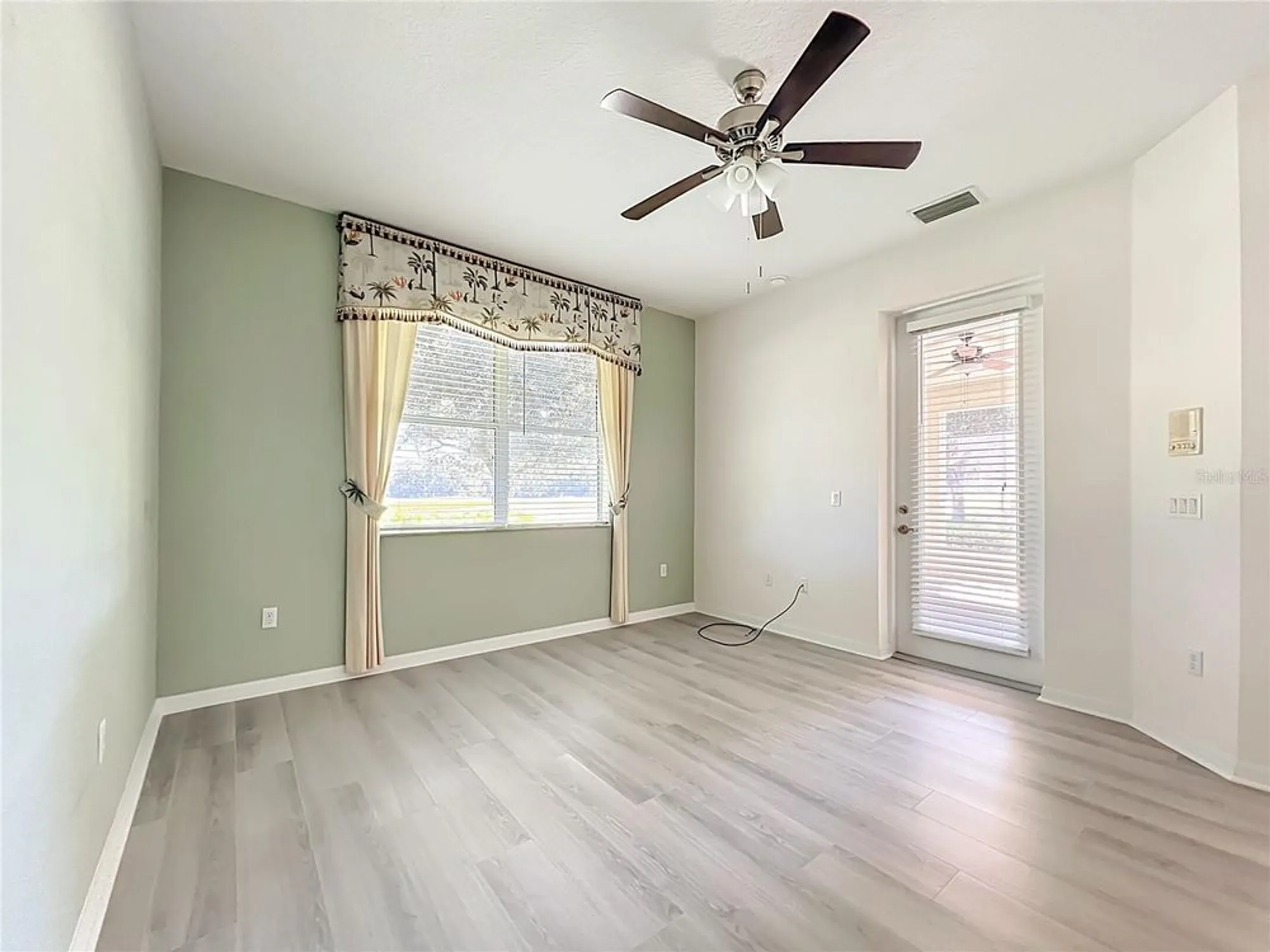 Property Slideshow image 27 of 53 | 3507 arlington ridge blvd, Leesburg, FL, 34748