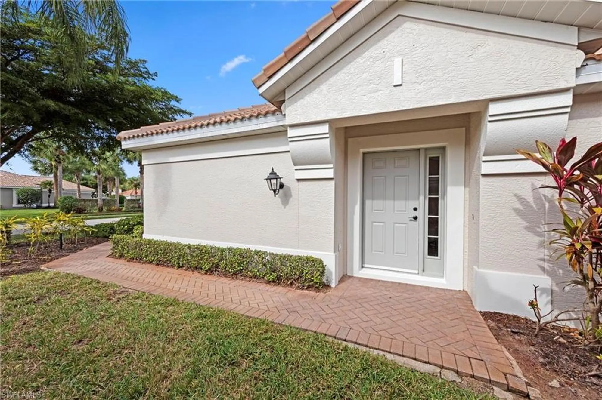 Property Slideshow image 4 of 48 | 10037 colonial country club blvd, Fort Myers, FL, 33913