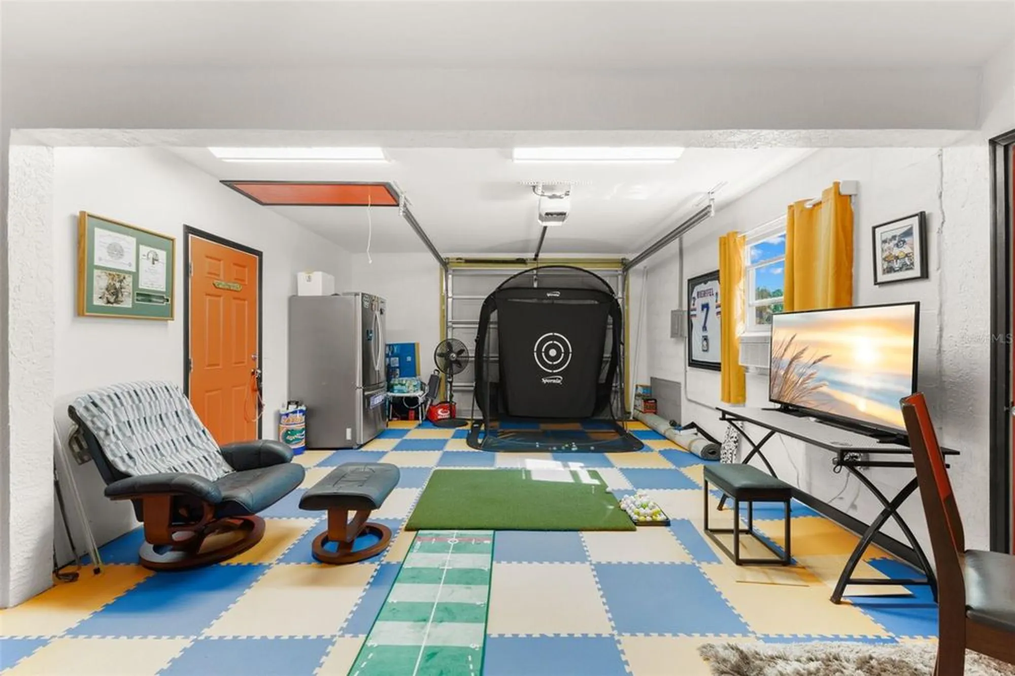 Property Slideshow image 38 of 51 | 1911 e del webb blvd, Sun City Center, FL, 33573