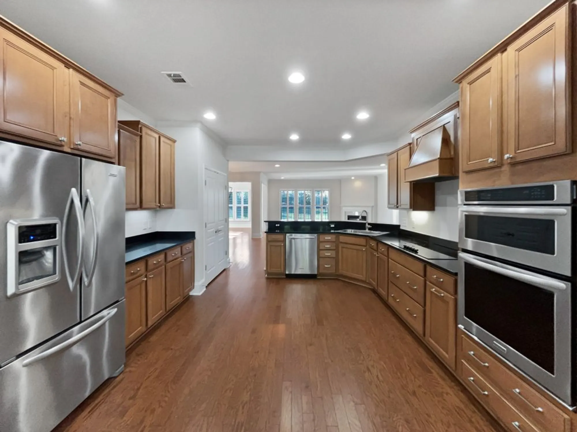 Property Slideshow image 7 of 19 | 107 paixham pl, Mount Juliet, TN, 37122