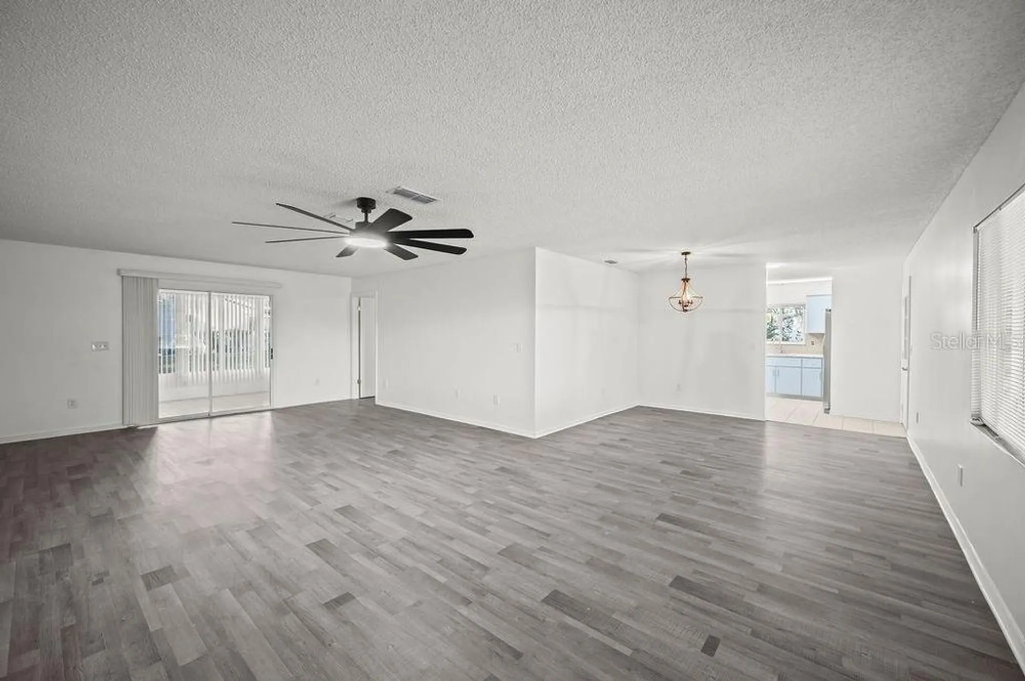 Property Slideshow image 3 of 25 | 10337 se 176th st, Summerfield, FL, 34491