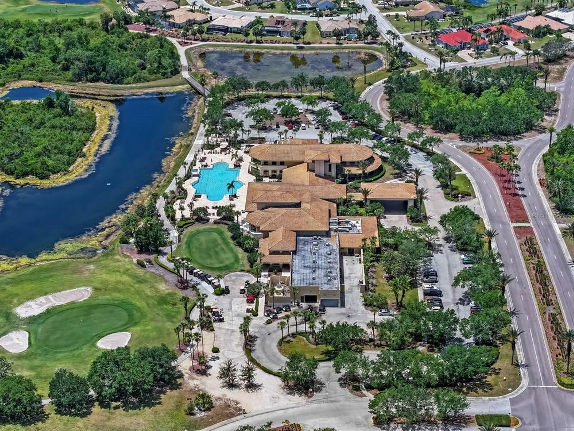 Property Slideshow image 44 of 52 | 1112 jasmine creek ct, Sun City Center, FL, 33573