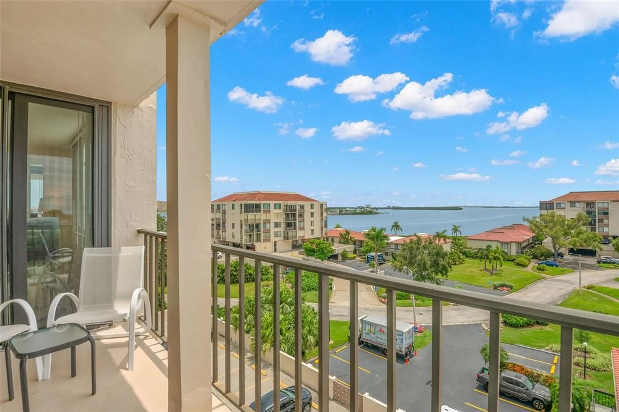 Property Slideshow image 14 of 43 | 6219 palma del mar blvd s apt 606, Saint Petersburg, FL, 33715