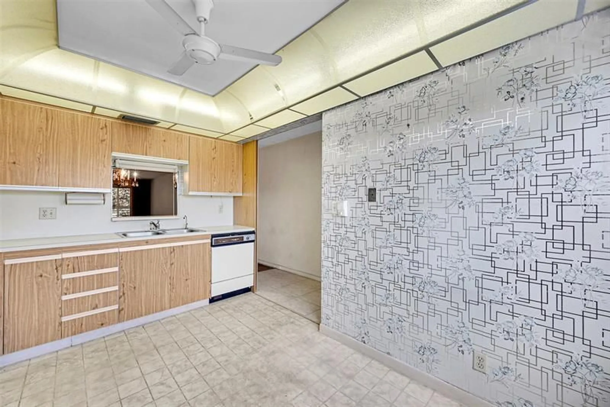 Property Slideshow image 10 of 29 | 2006 granada dr a3, Coconut Creek, FL, 33066