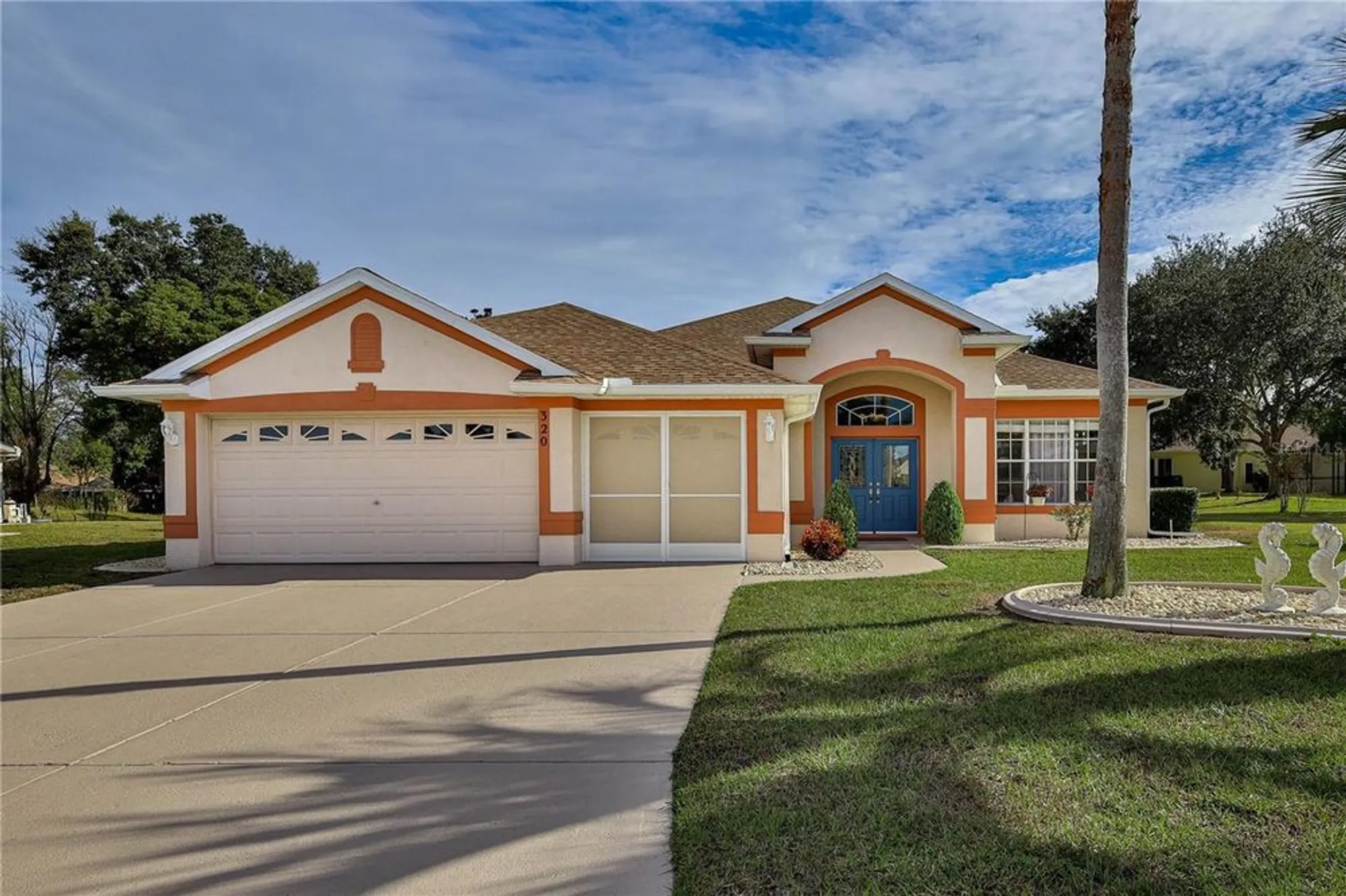 Property Slideshow image 1 of 79 | 320 mcintosh ct, Spring Hill, FL, 34609