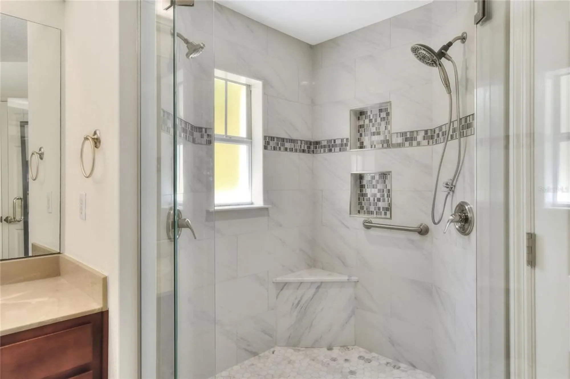 Property Slideshow image 20 of 50 | 3913 serenade ln # 4, Lakeland, FL, 33811