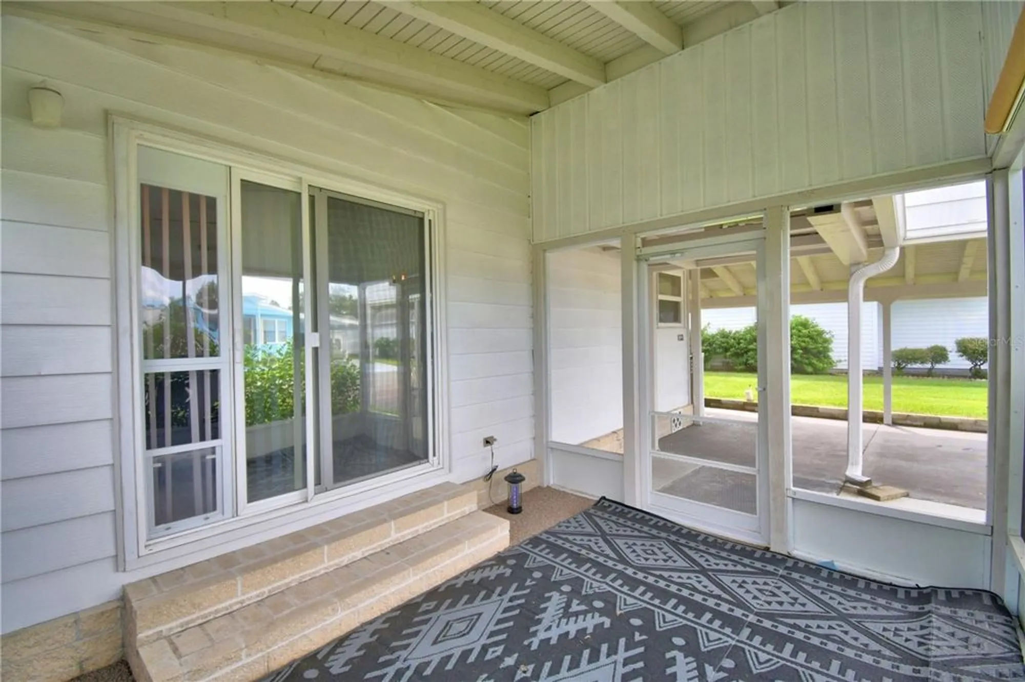 Property Slideshow image 7 of 48 | 4816 goldenview ln, Lakeland, FL, 33811