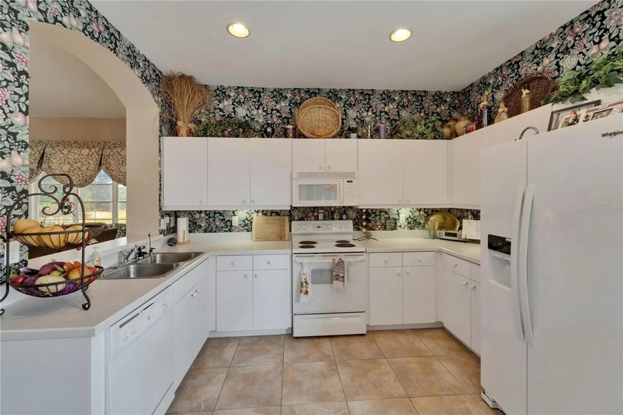 Property Slideshow image 23 of 90 | 2258 preservation green ct, Sun City Center, FL, 33573
