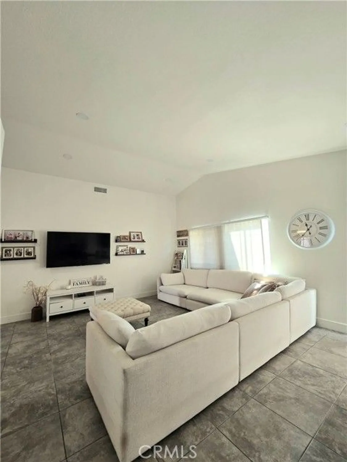 Property Slideshow image 11 of 28 | 40833 caballero dr, Cherry Valley, CA, 92223
