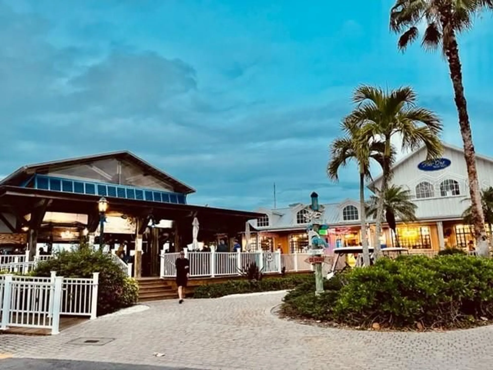 Property Slideshow image 27 of 45 | 2060 matecumbe key rd 2104, Punta Gorda, FL, 33955