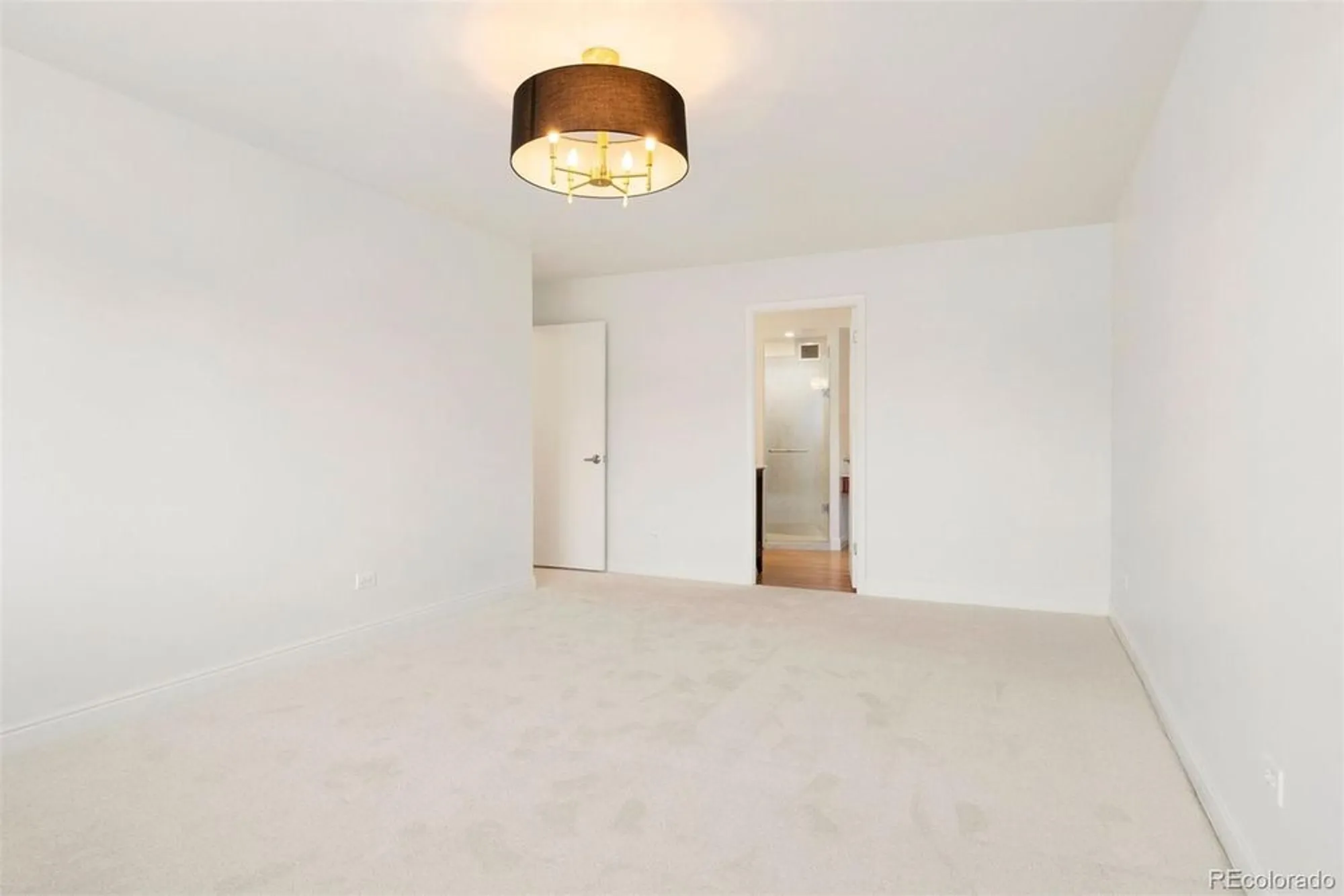Property Slideshow image 22 of 44 | 695 s alton way unit 9c, Denver, CO, 80247
