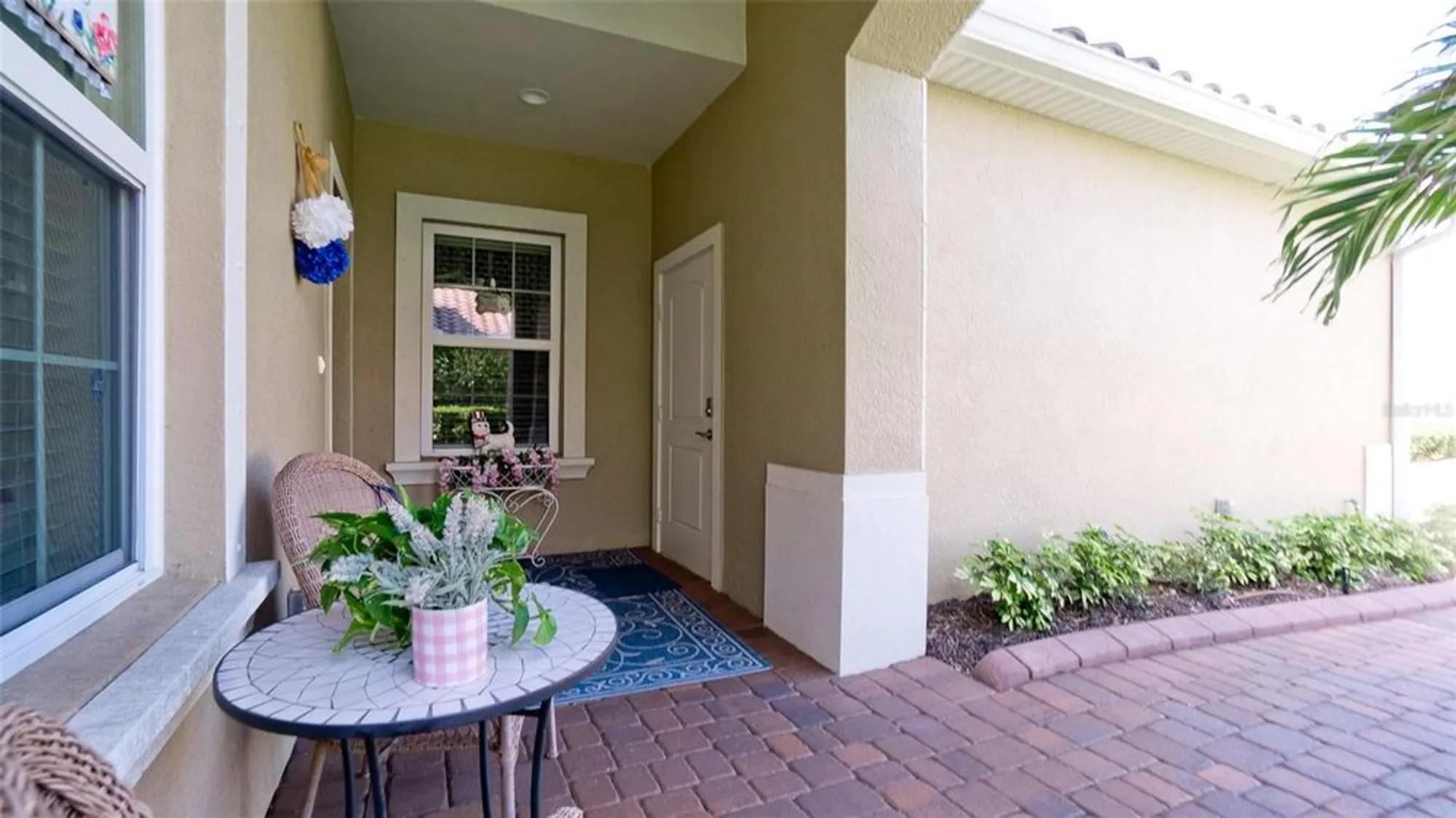 Property Slideshow image 6 of 29 | 1503 calle grand st, Bradenton, FL, 34209