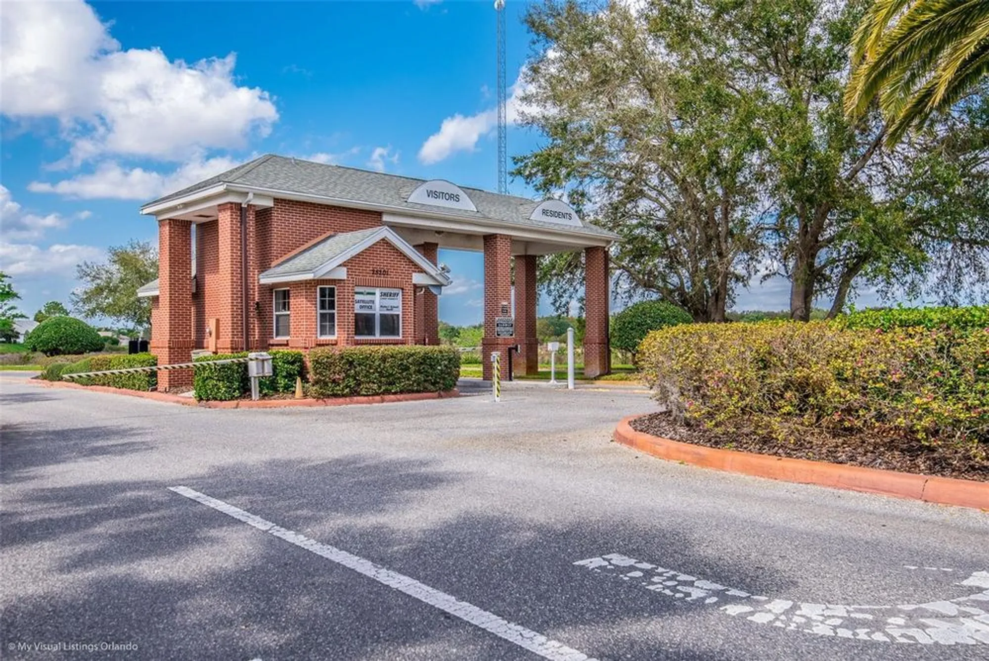 Property Slideshow image 38 of 40 | 26234 glen eagle dr, Leesburg, FL, 34748