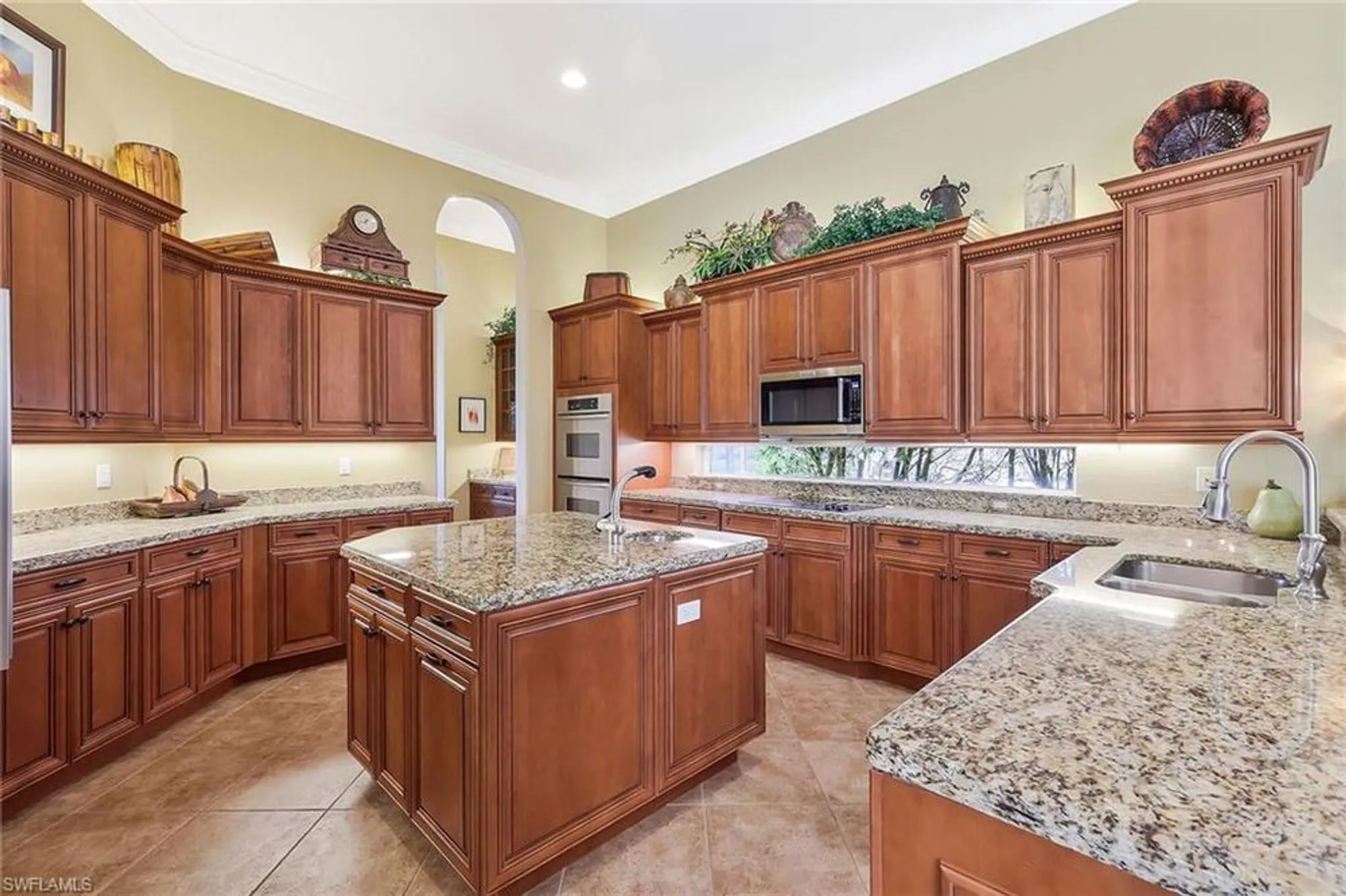 Property Slideshow image 22 of 50 | 3601 sanctuary lakes dr, Bonita Springs, FL, 34134