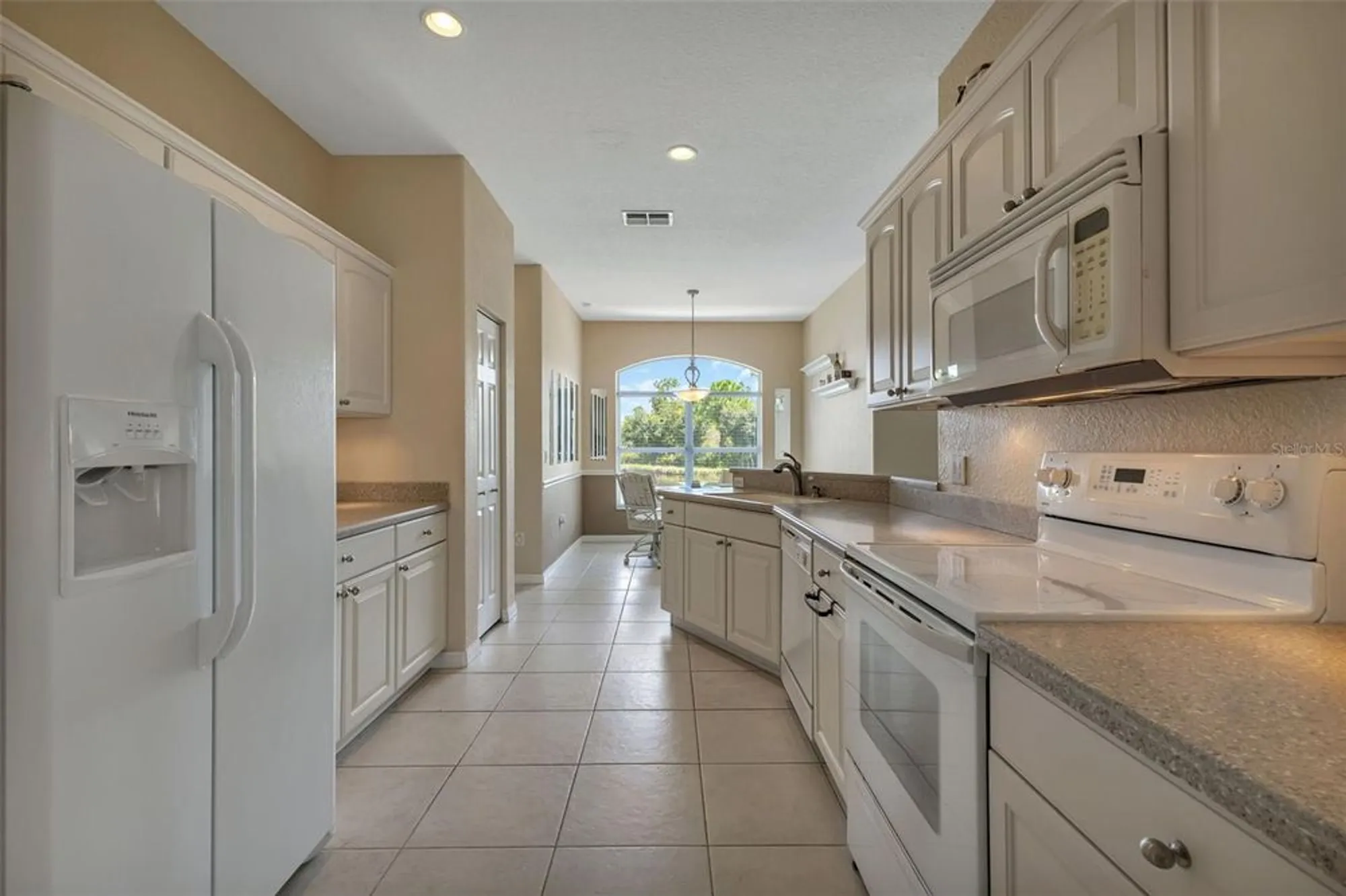Property Slideshow image 14 of 49 | 1708 palace ct, Punta Gorda, FL, 33980