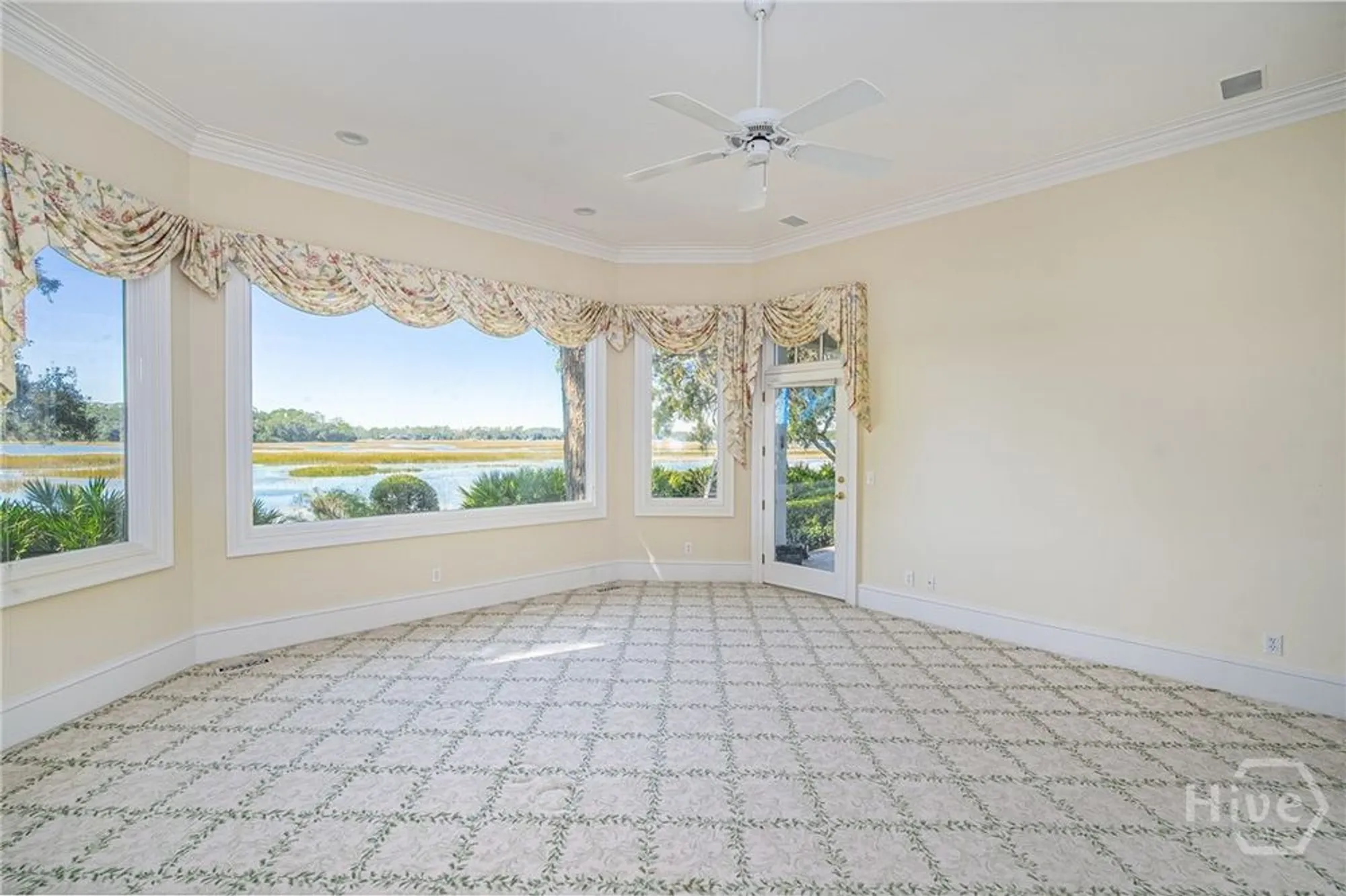 Property Slideshow image 27 of 42 | 8 spring marsh cir, Savannah, GA, 31411