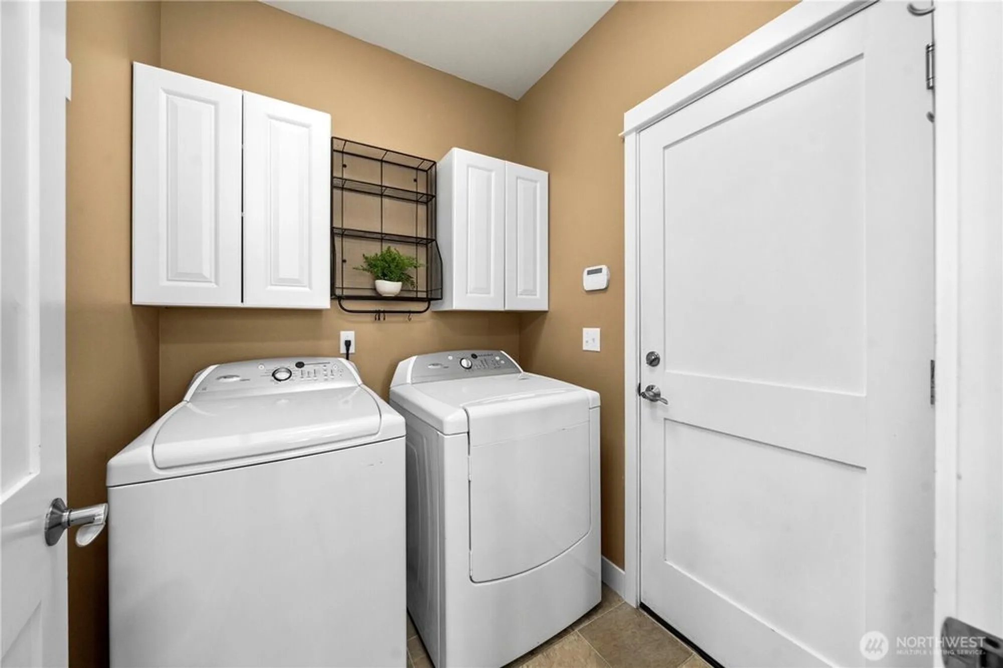 Property Slideshow image 25 of 38 | 14419 192nd avenue ct, Bonney Lake, WA, 98391