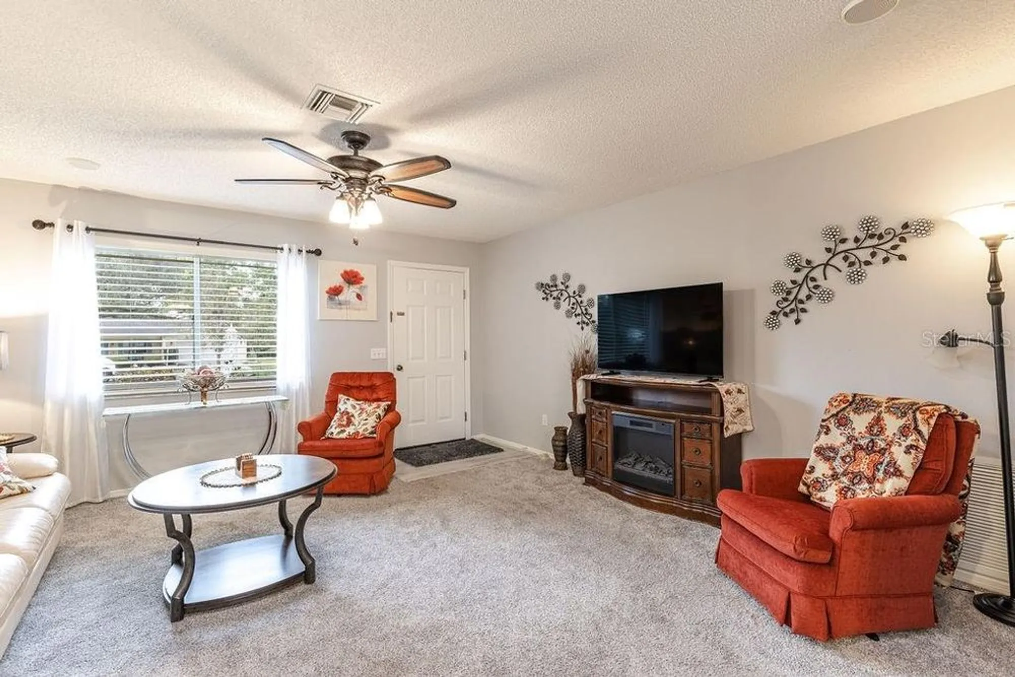 Property Slideshow image 10 of 37 | 1501 alfonso ln, The Villages, FL, 32159