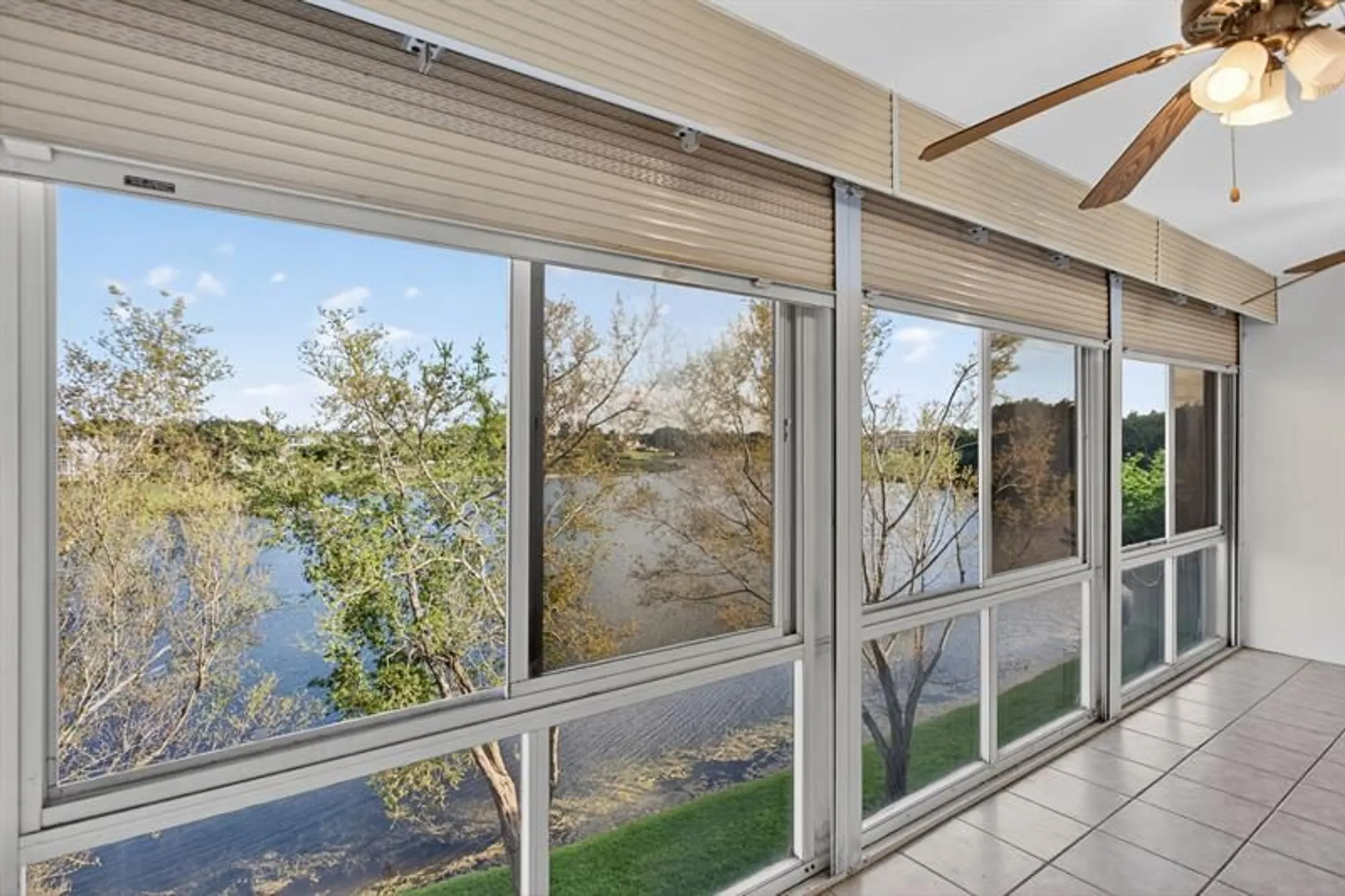 Property Slideshow image 23 of 29 | 3204 portofino pt d4, Coconut Creek, FL, 33066