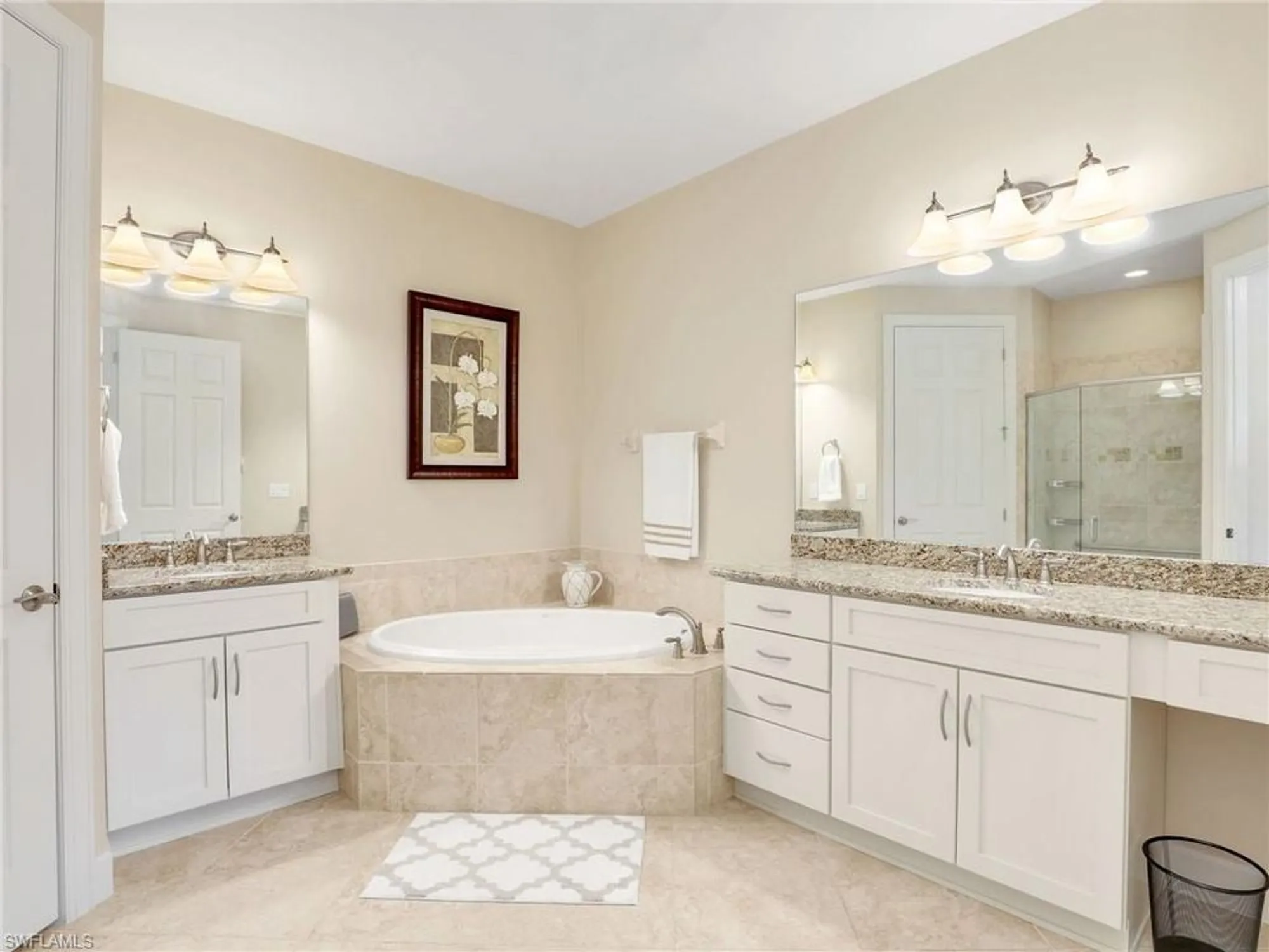 Property Slideshow image 15 of 33 | 10231 glastonbury cir 102, Fort Myers, FL, 33913