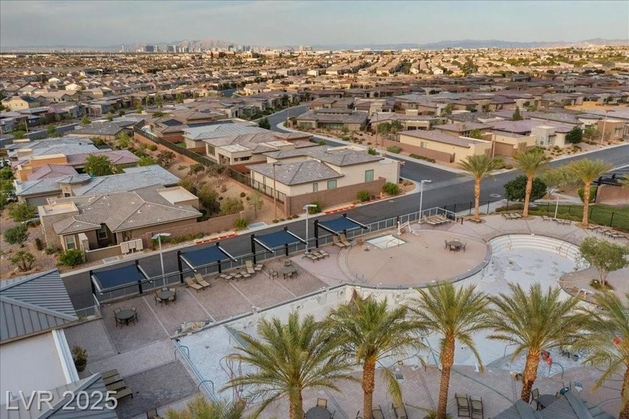 Property Slideshow image 67 of 77 | 6722 desert crimson st, Las Vegas, NV, 89148