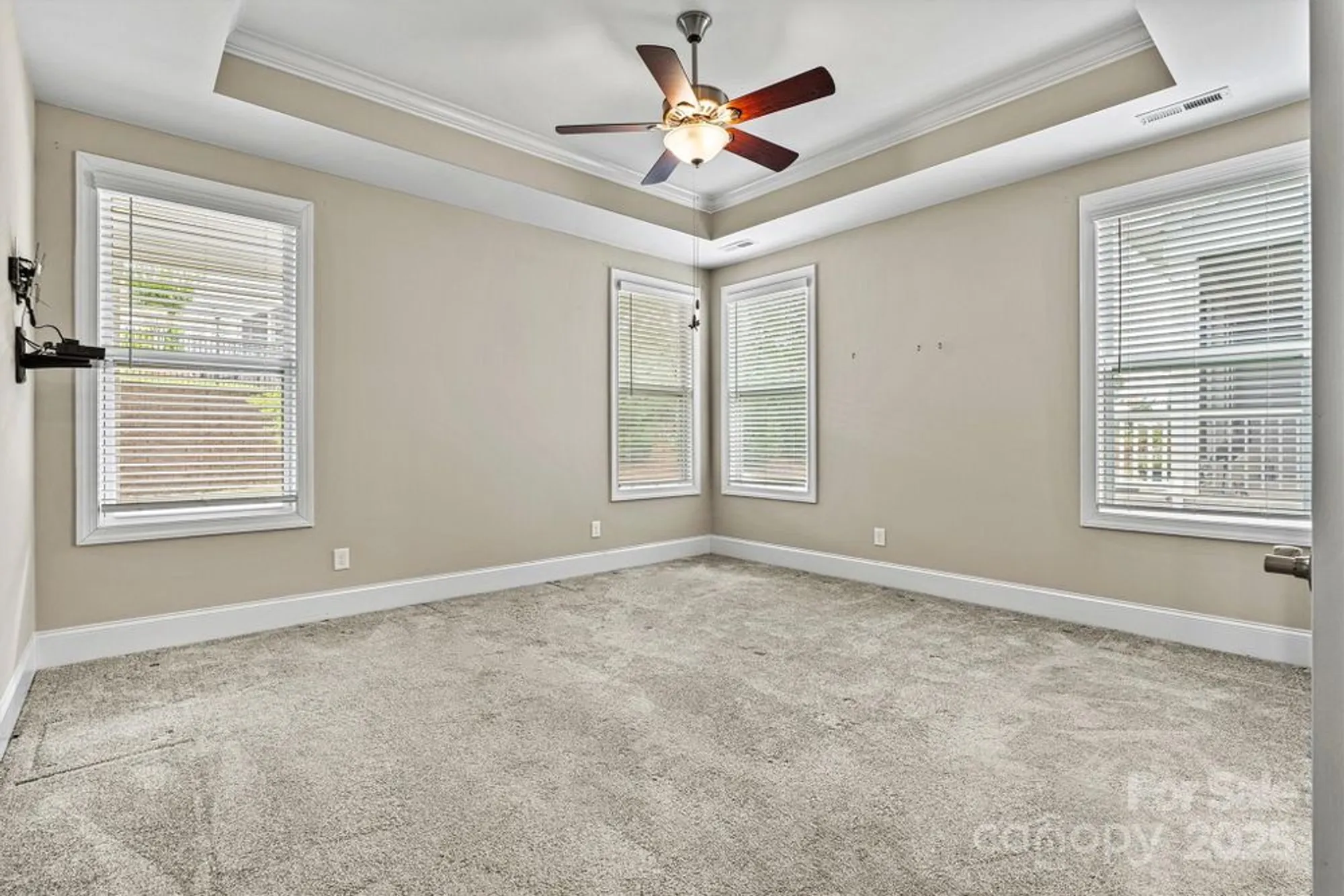 Property Slideshow image 19 of 48 | 7362 overjoyed crossing, Charlotte, NC, 28215