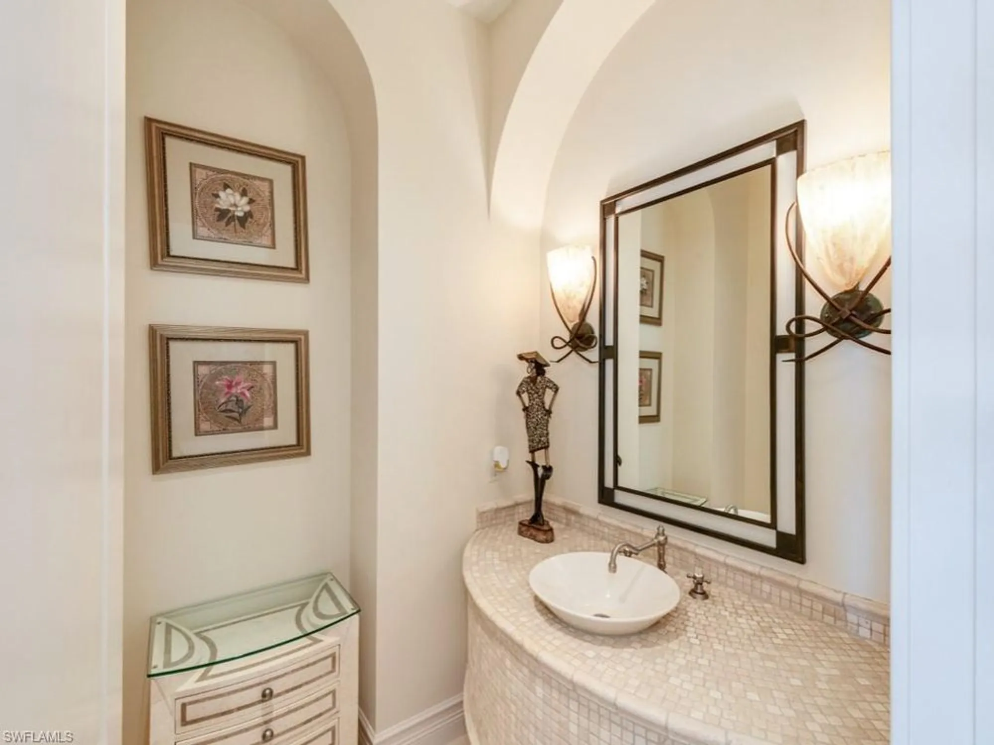 Property Slideshow image 11 of 50 | 26271 woodlyn dr, Bonita Springs, FL, 34134