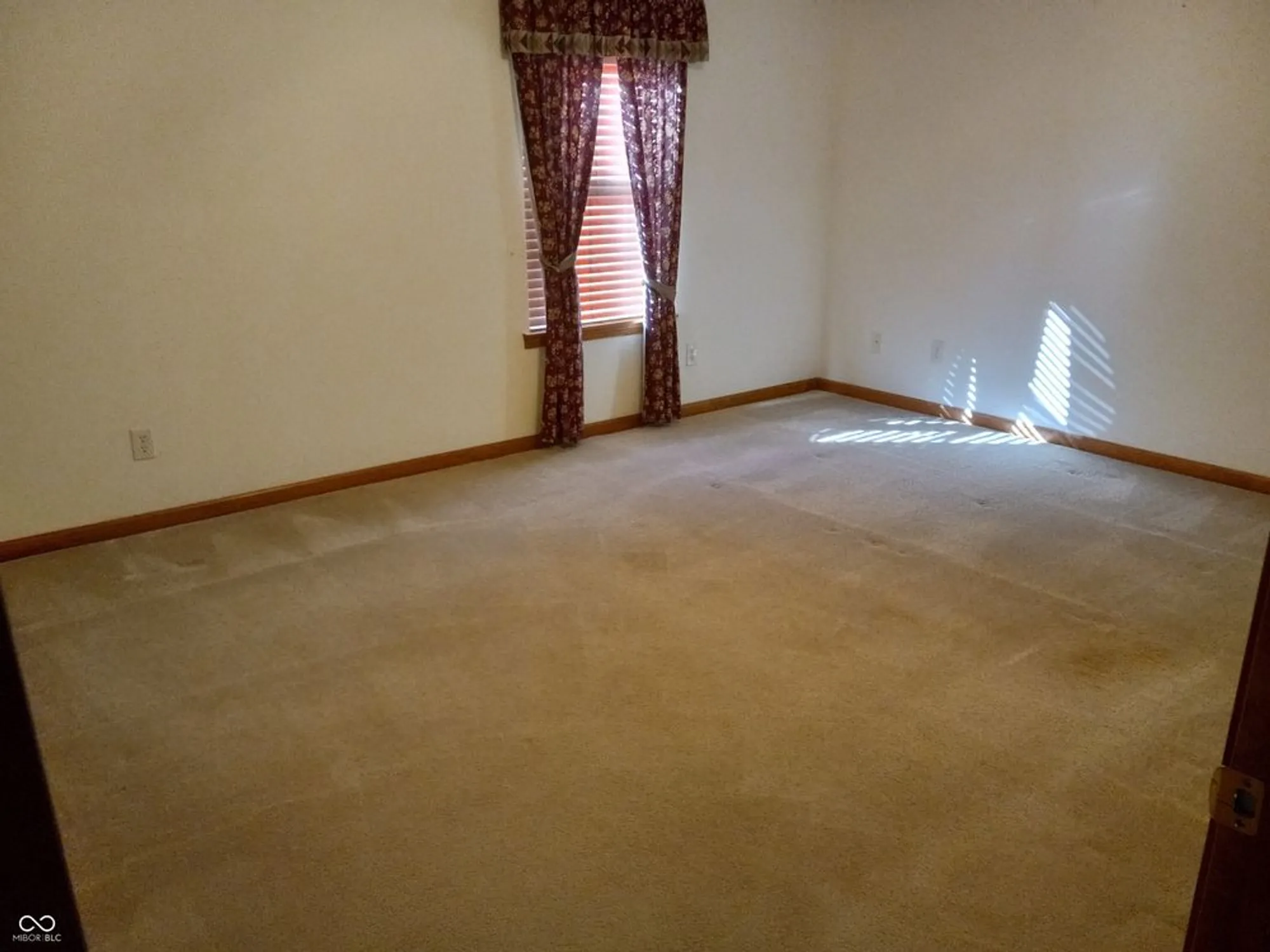 Property Slideshow image 5 of 11 | , Indianapolis, IN, 46237