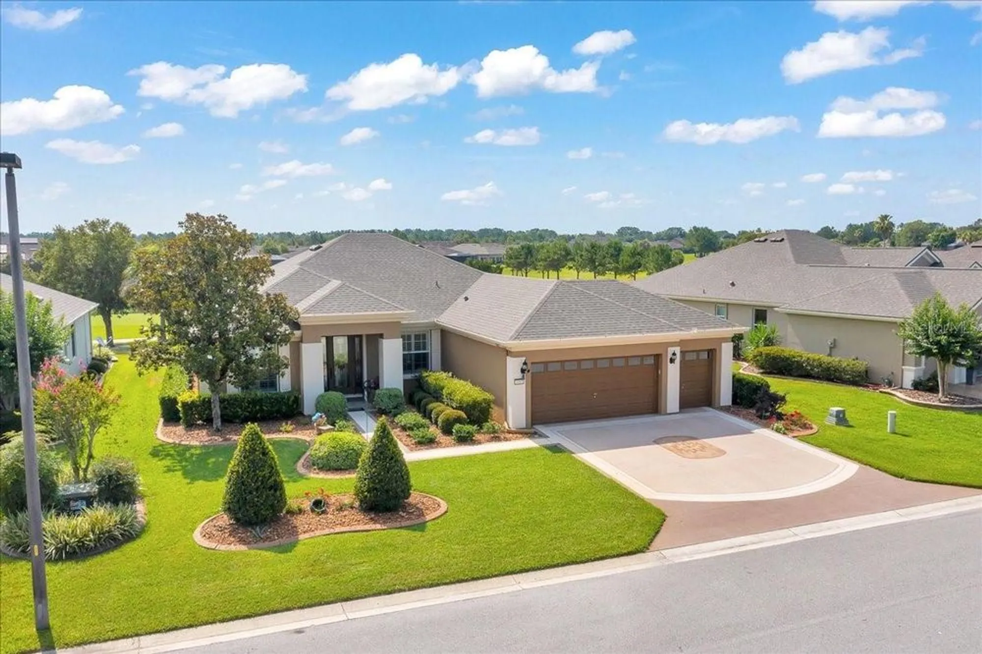 Property Slideshow image 4 of 50 | 6683 sw 97th terrace rd, Ocala, FL, 34481