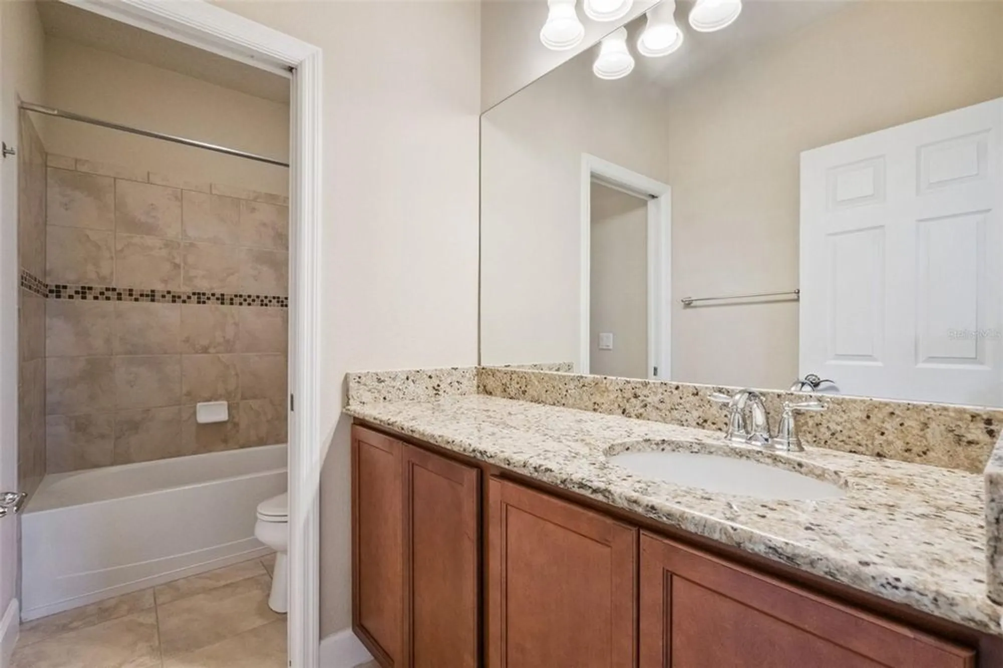 Property Slideshow image 23 of 67 | 11807 padua ln, Orlando, FL, 32827