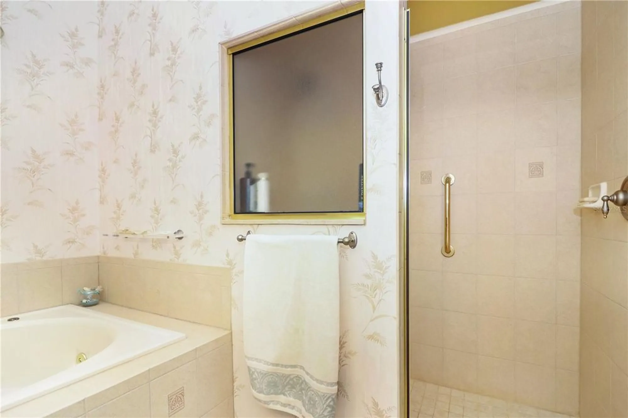 Property Slideshow image 18 of 49 | 20631 prince ranier pl, Leesburg, FL, 34748