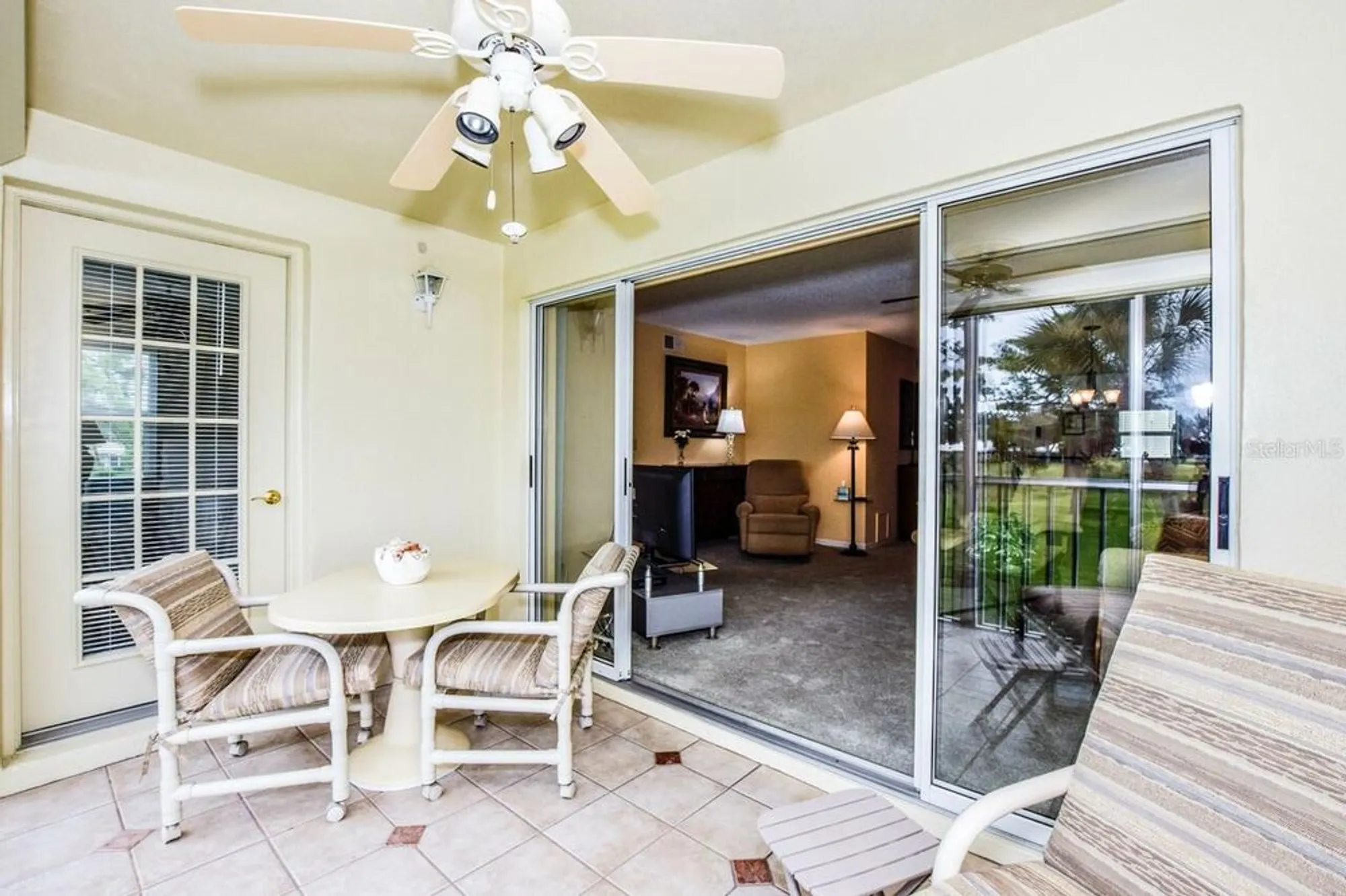 Property Slideshow image 25 of 44 | 433 cerromar ln 438, Venice, FL, 34293