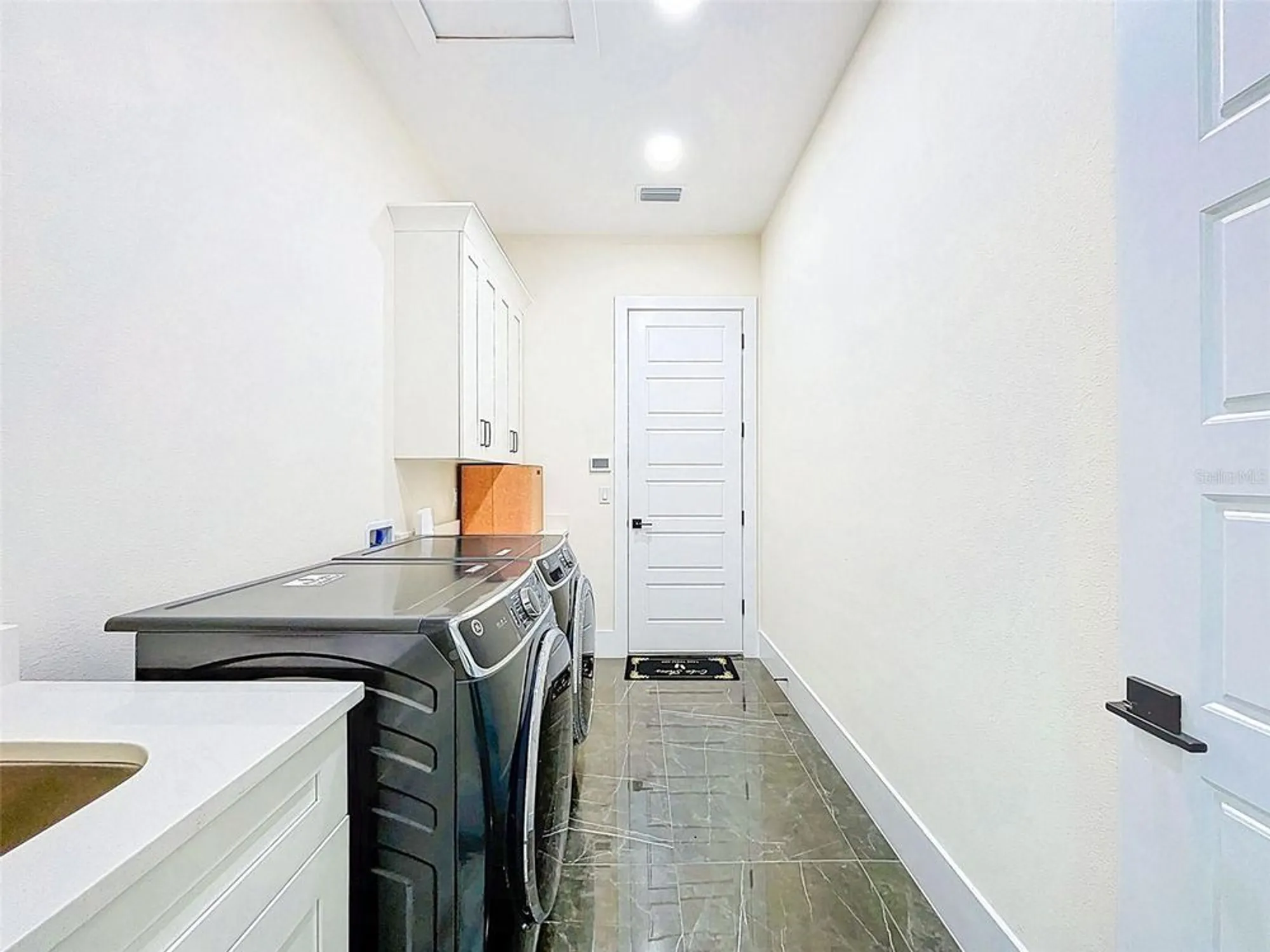 Property Slideshow image 72 of 88 | 5603 tybee island dr, Apollo Beach, FL, 33572